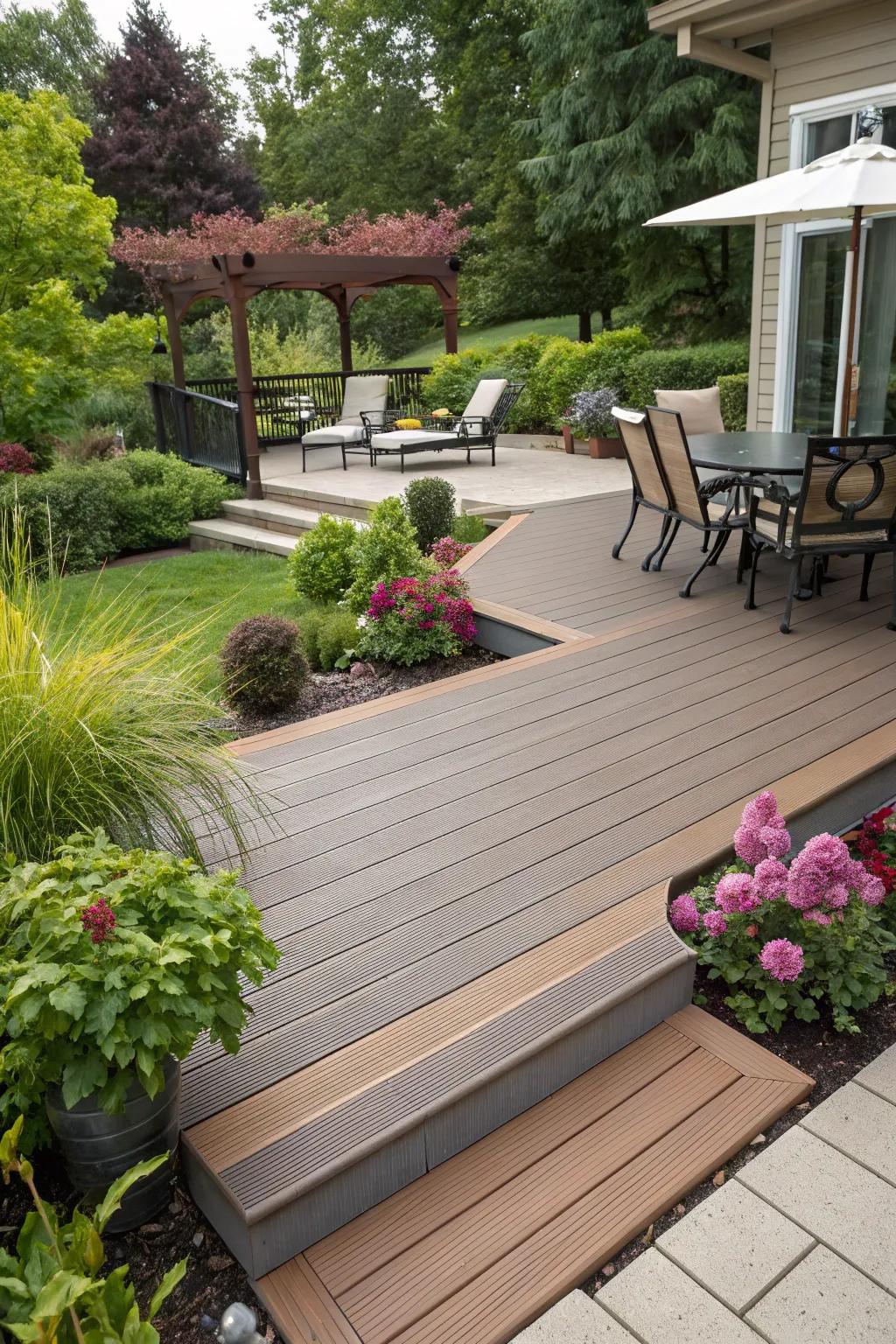 A colorful composite deck that stands out with its mix of board colors.
