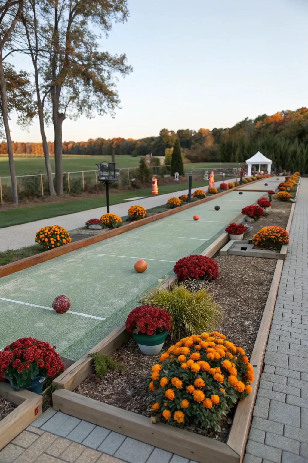 A versatile bocce court that adapts to the seasons.