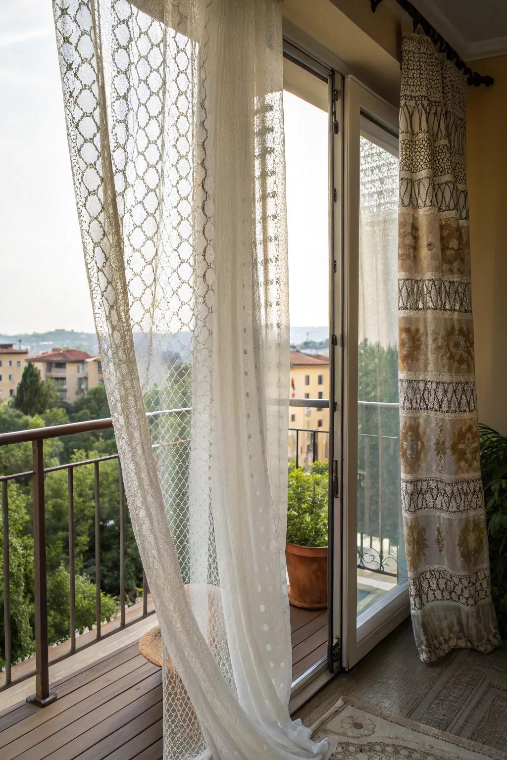 Mixing curtain styles can create a unique and inviting balcony aesthetic.