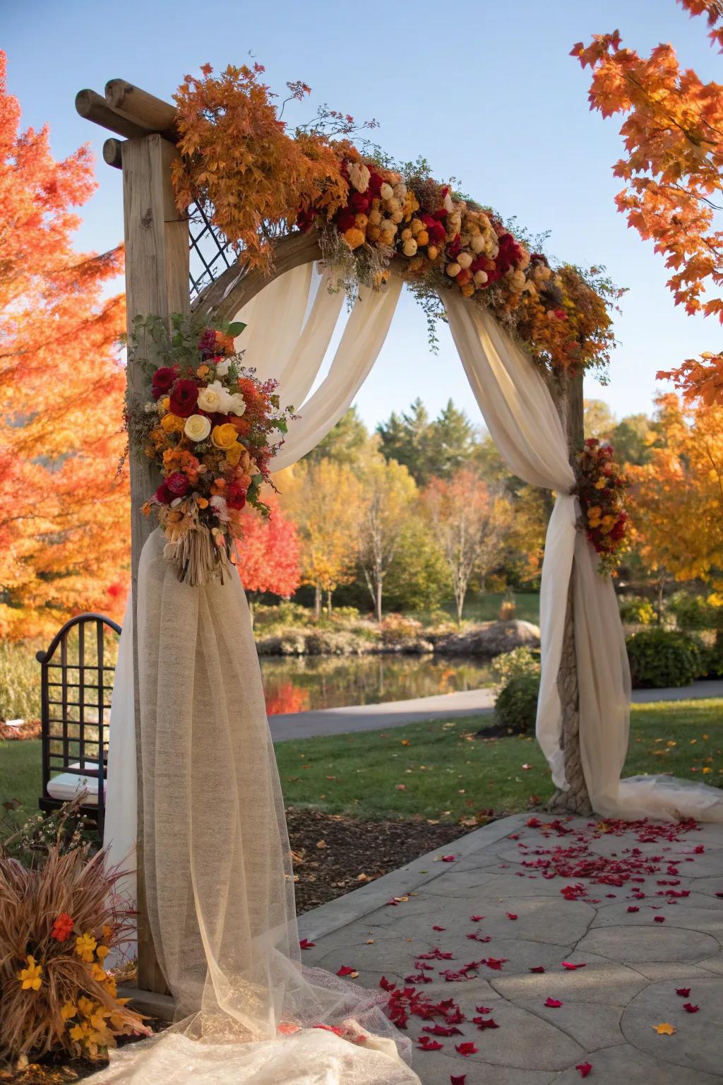 Bold textures create an eye-catching fall arch.