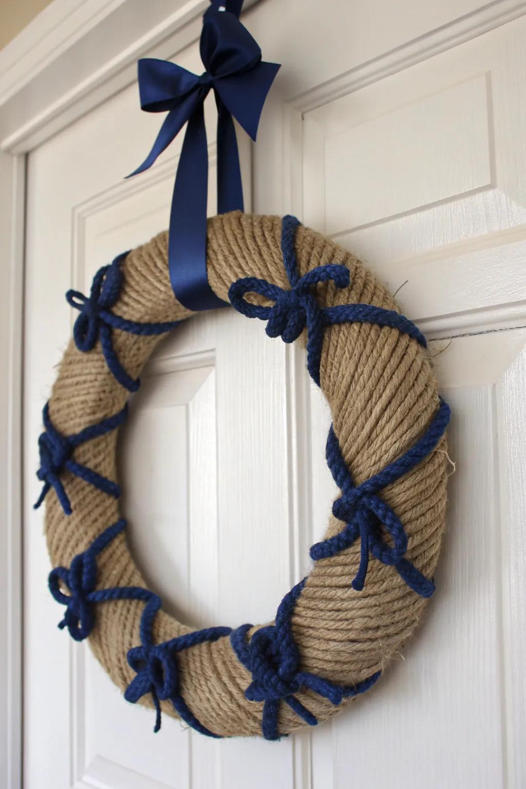 Burlap and blue create a classic coastal elegance.