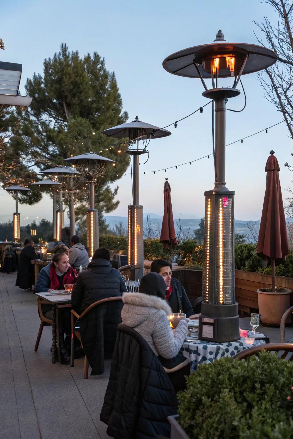 Heated seating keeps guests cozy on cool evenings.