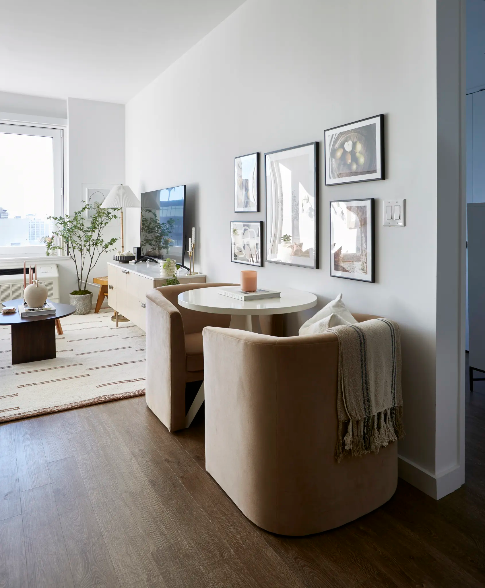 4 Ingenious Ways This New York City Apartment Feels Bigger Than It Is