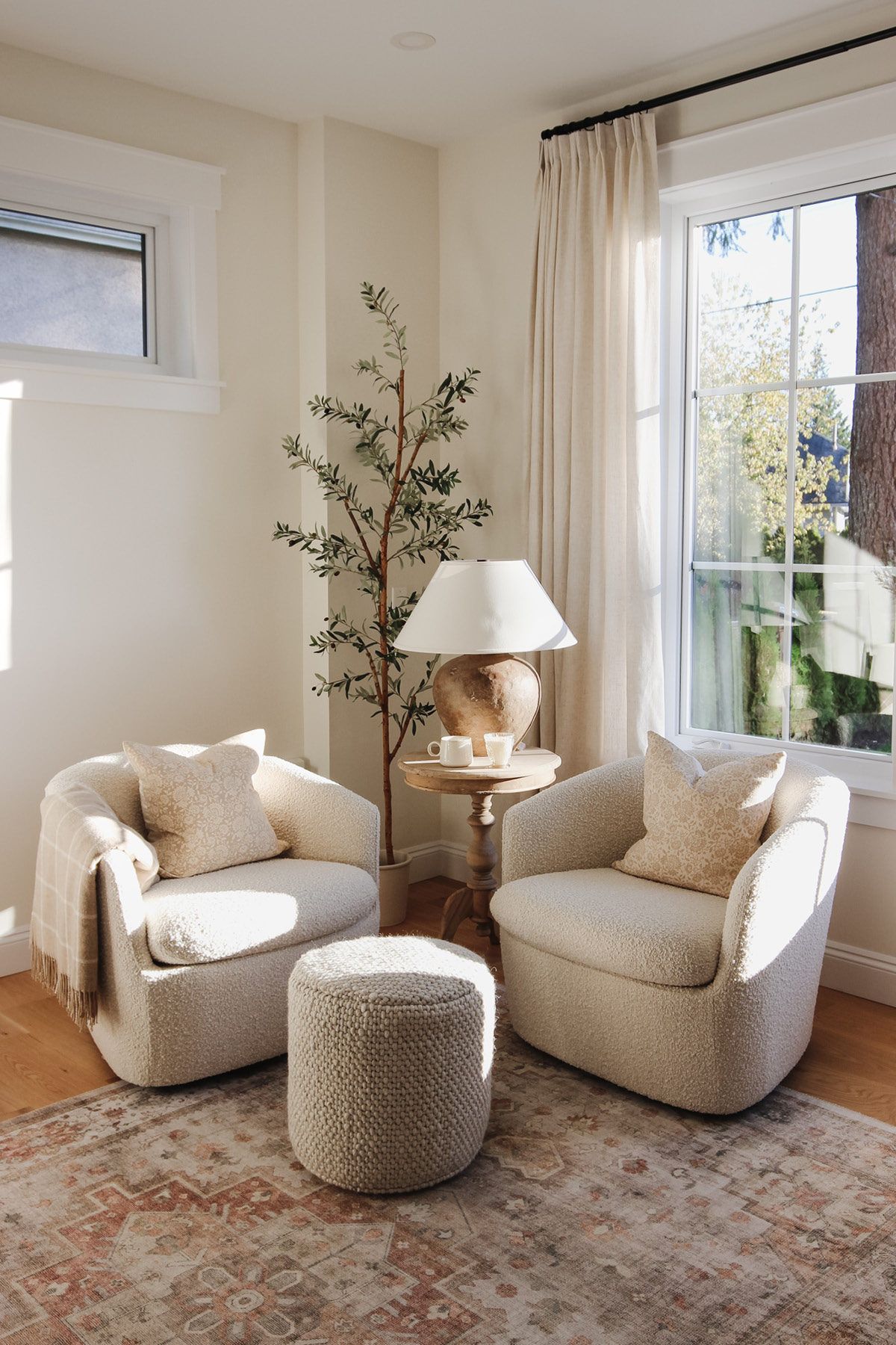 Scandinavian Living Room: Turoy Ivory Bouclé Swivel Chair