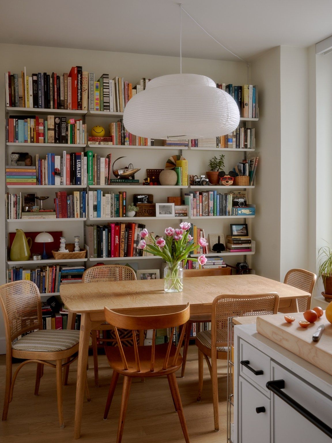 The “Ugly” Colors Dakota Johnson’s Designers Use to Give a Room Depth