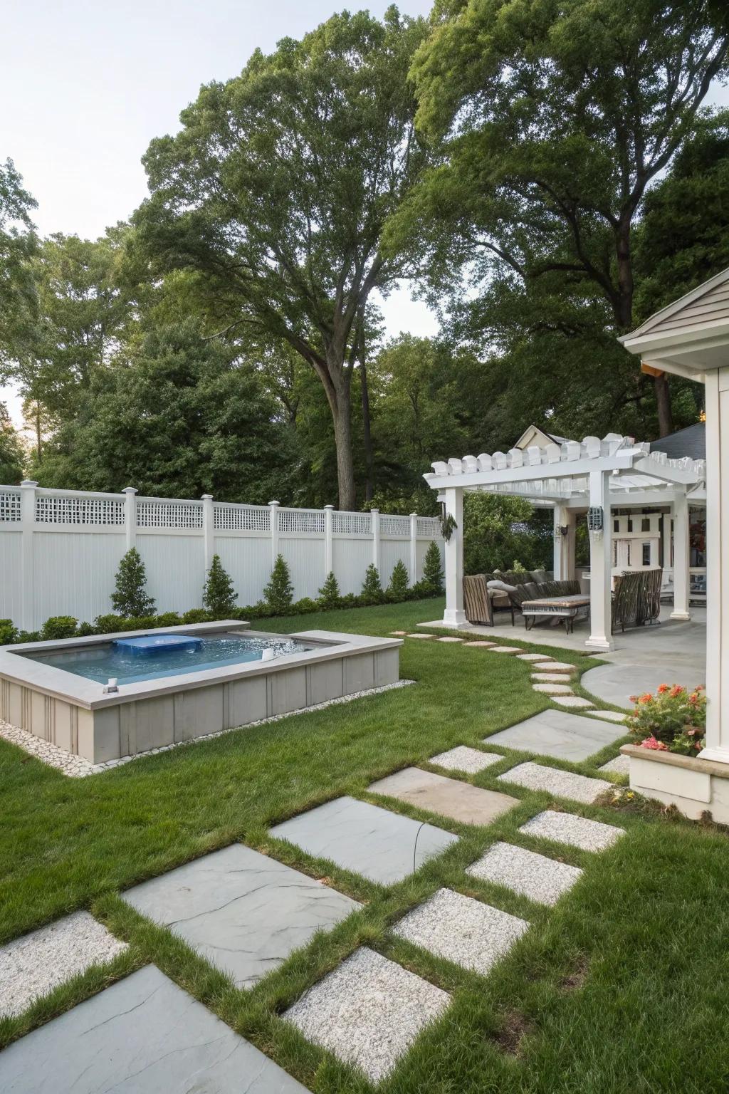 Personalized aspects inject a luxurious trace into your backyard.