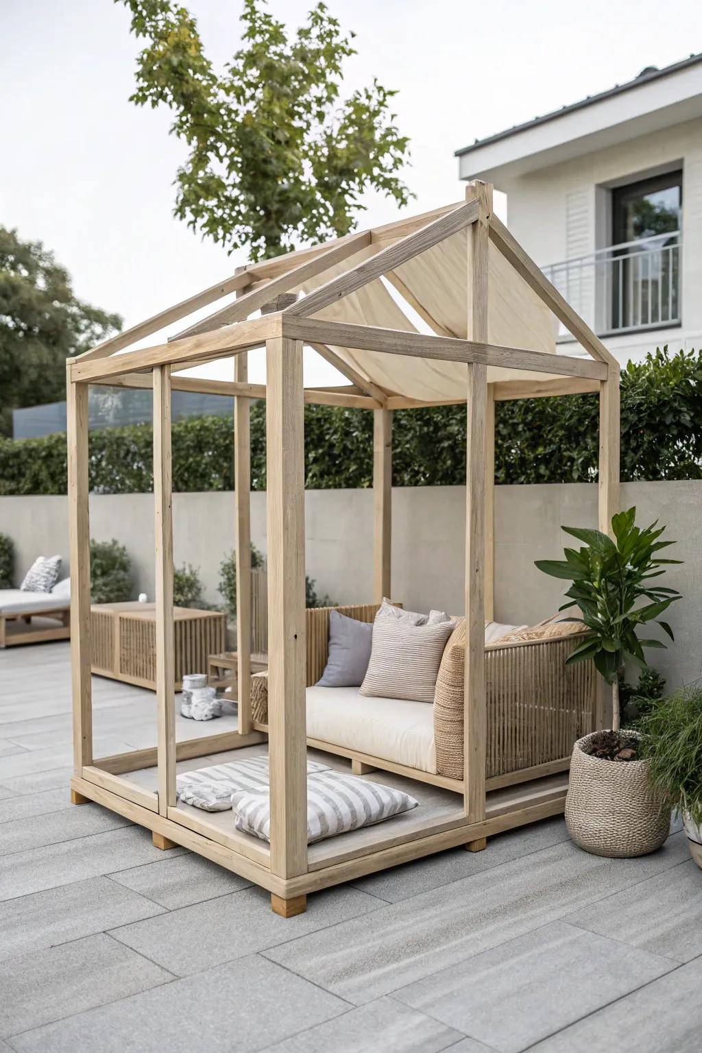 Elevate your outdoor space with a stylish portable catio that blends minimalist design and boho charm, perfect for your feline's adventures.