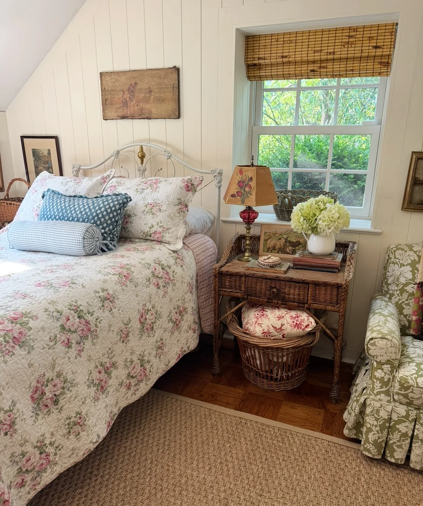 11. Cream Paneling & Rose Floral Cottage Charm (Cottage Bedroom Ideas)