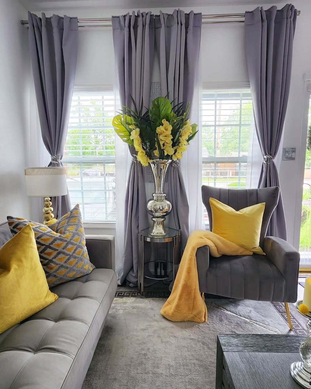 9. Charcoal and Yellow Contrast with Luxe Textures (Yellow and Gray Living Room Ideas)