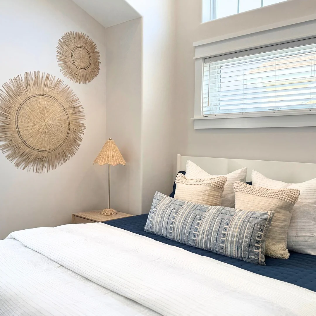 3. Natural Texture Coastal Bedroom in Sand and Navy (Beach Style Bedroom Ideas)