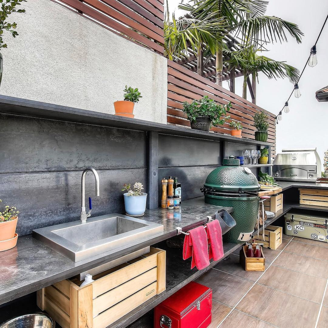 9. Industrial Open-Shelf Outdoor Kitchen in Concrete Gray & Charcoal (Small Outdoor Kitchen Ideas)
