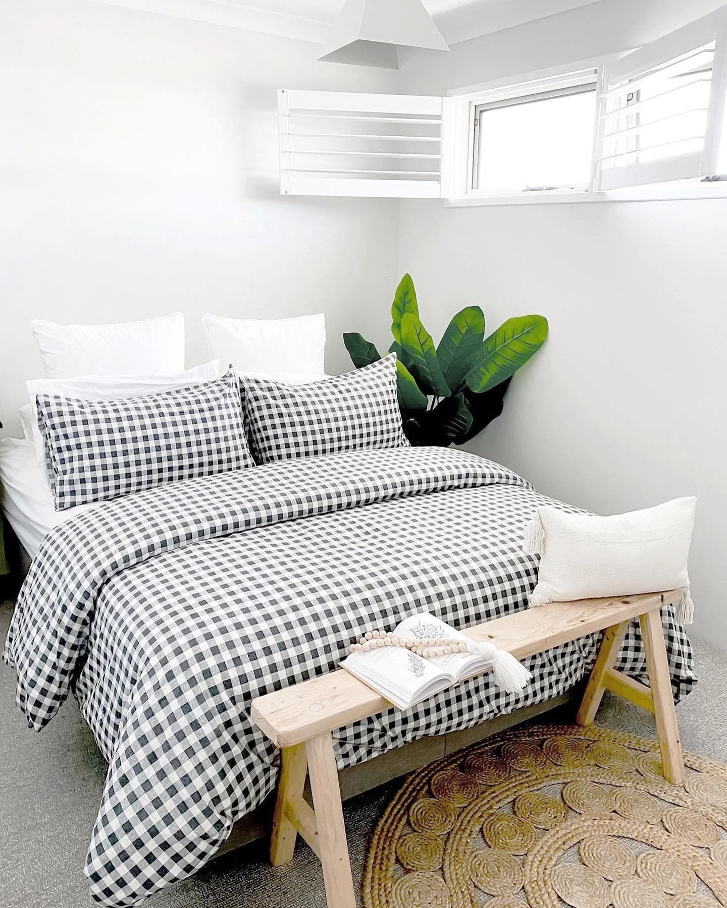 5. Modern Farmhouse Bedroom in Black and White Gingham (Natural Bedroom Ideas)