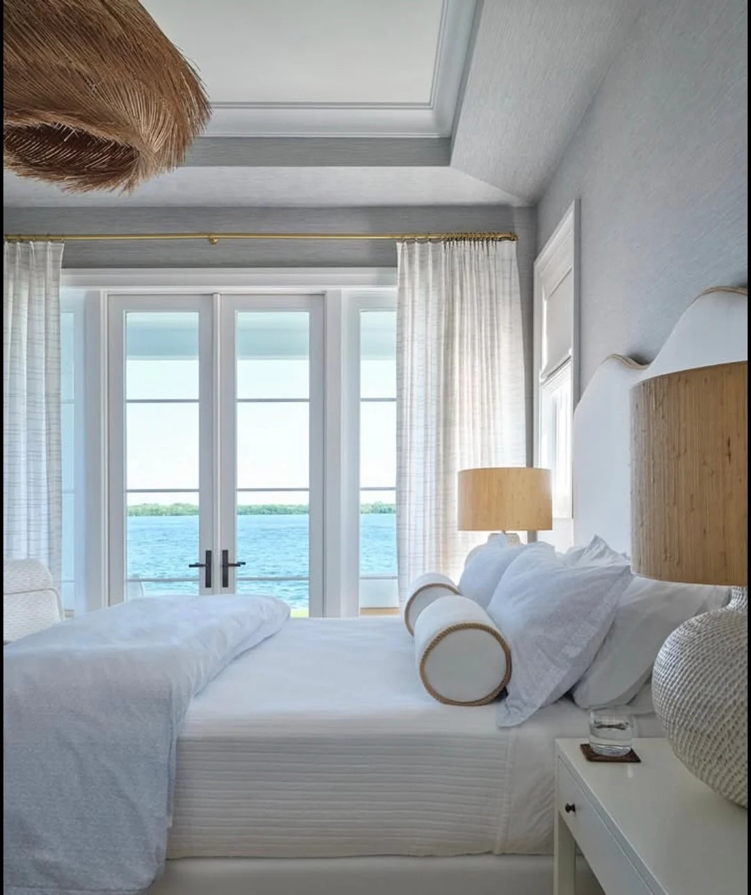 9. Nautical Heritage Style in Navy and Crisp White (Ocean Bedroom Ideas)