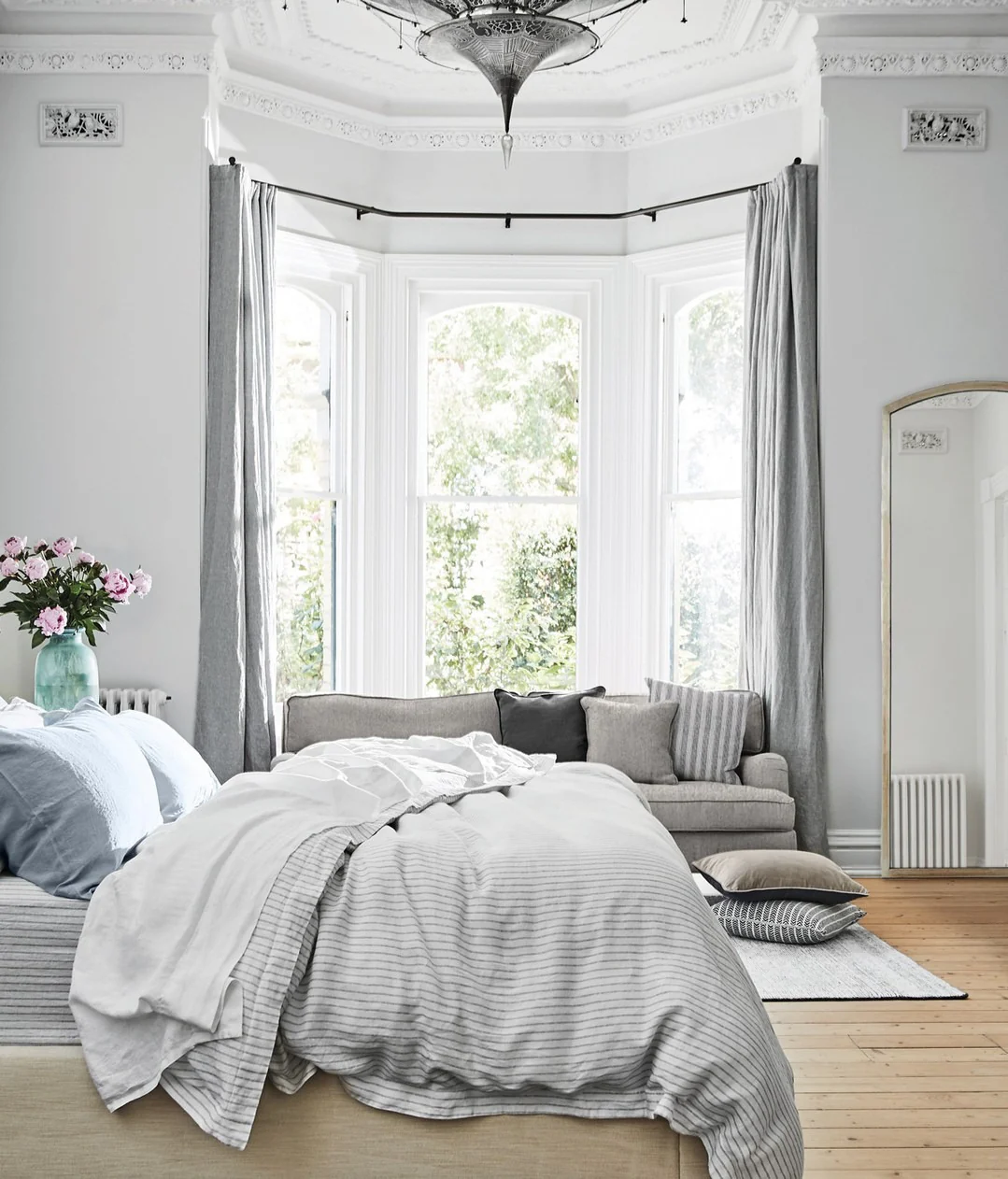 9. Bright Light Gray Bedroom with Bay Windows (Light Gray Bedroom Ideas)