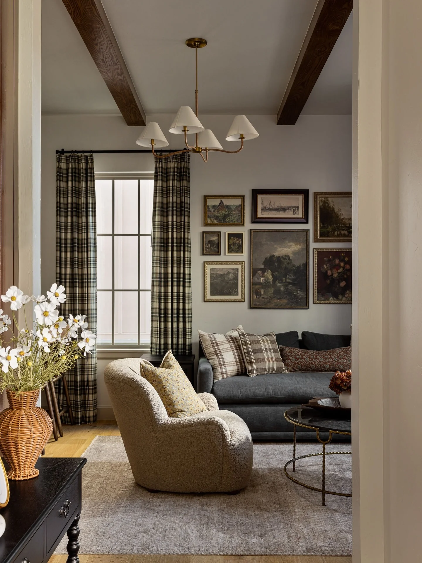 8. Gallery Wall Charm in Cream + Deep Brown (Cream and Brown Living Room Ideas)