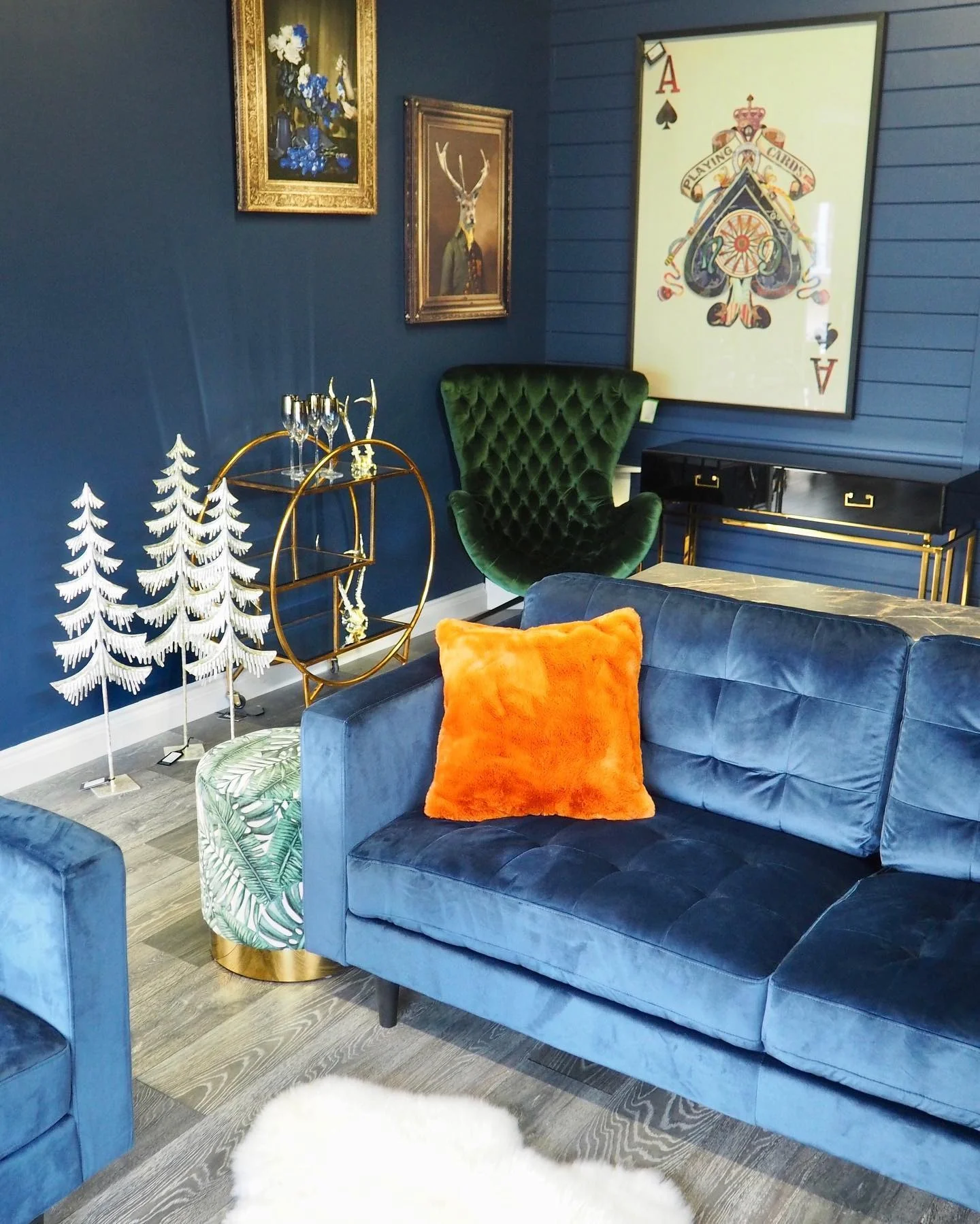 9. Minimal and Airy Royal Blue Set with White + Light Oak (Royal Blue Sofa Living Room Ideas)