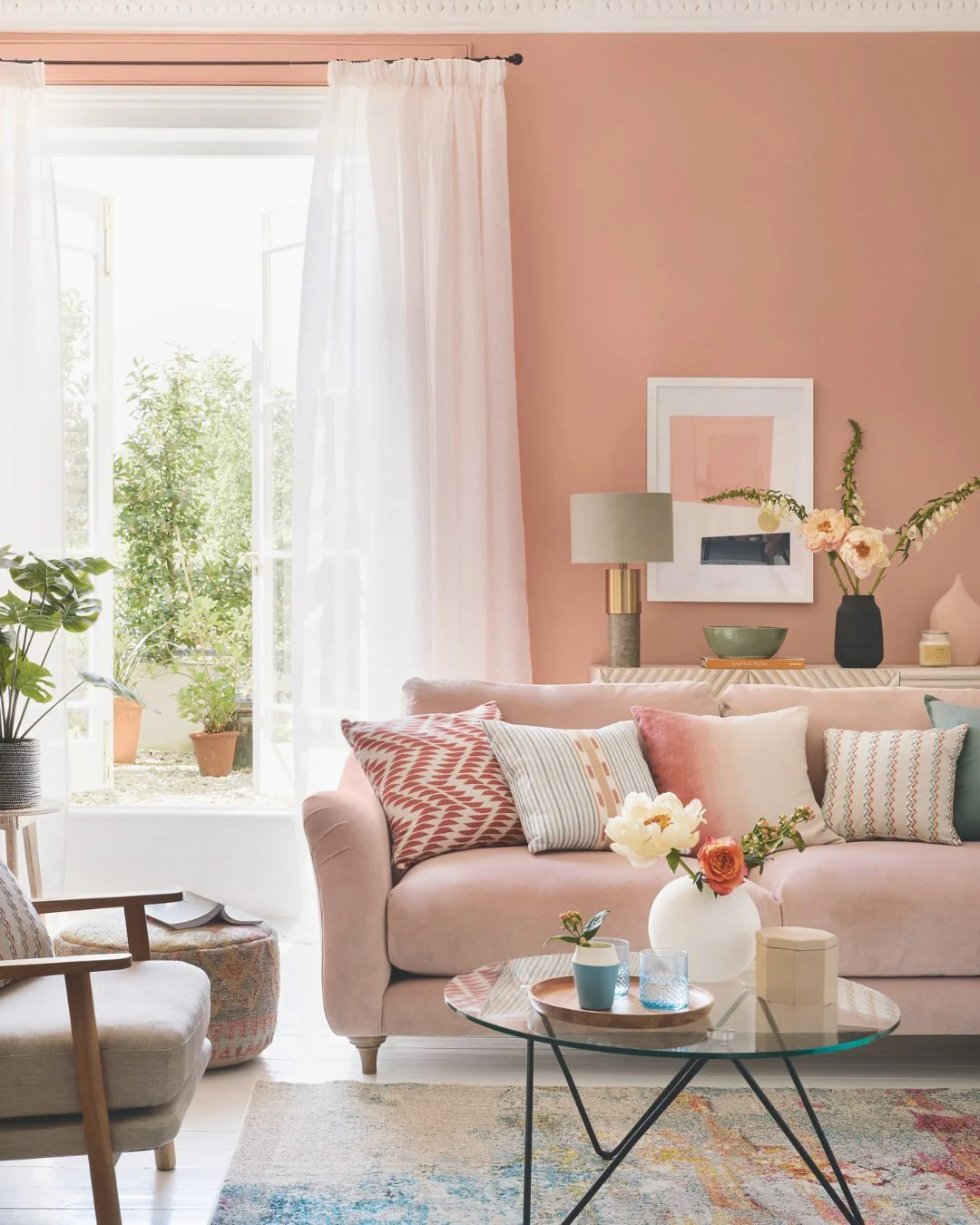 16. Playful Lounge Living Room in Blush and Soft Teal (Lounge Living Room Ideas)