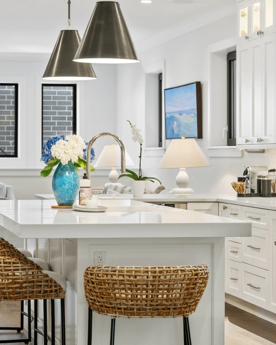 3. White Coastal Kitchen with Natural Wood Accents (Beachy Kitchen Ideas)