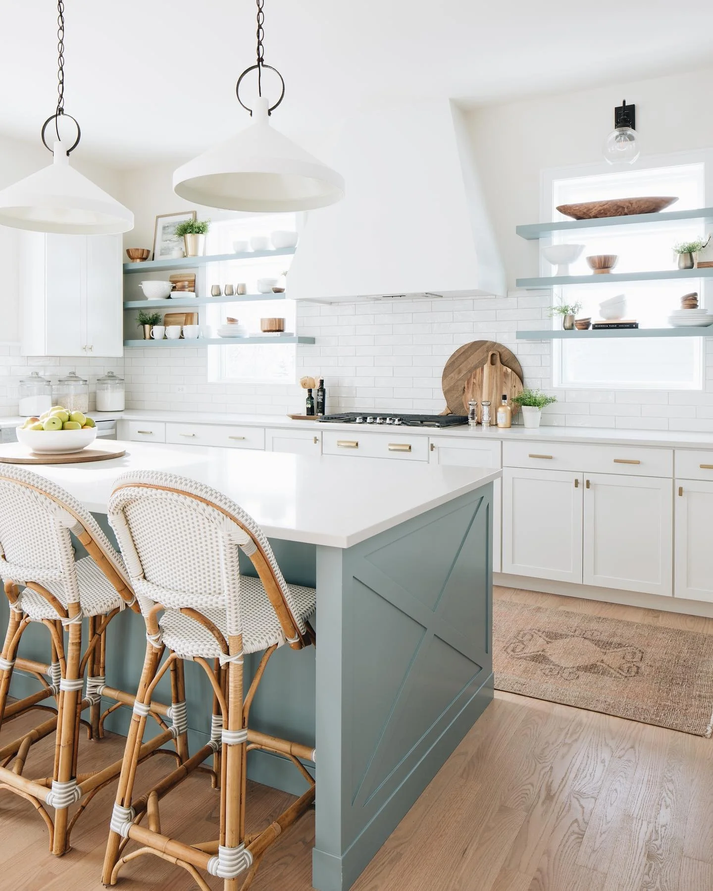 14. Soft Coastal Kitchen in White and Muted Sage (Beachy Kitchen Ideas)