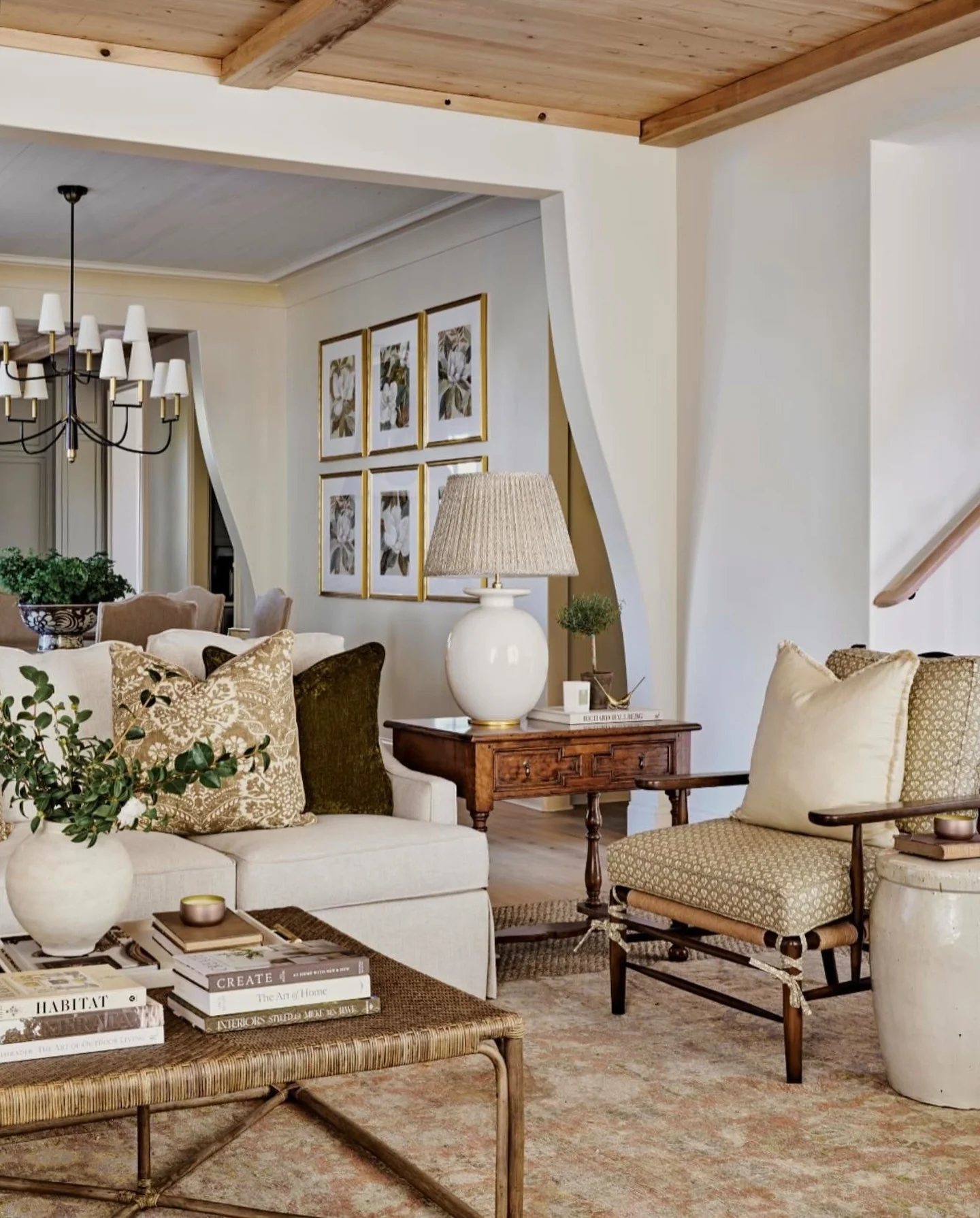 6. Traditional Comfort Living Room in Beige and Olive (Living Room Design Ideas)