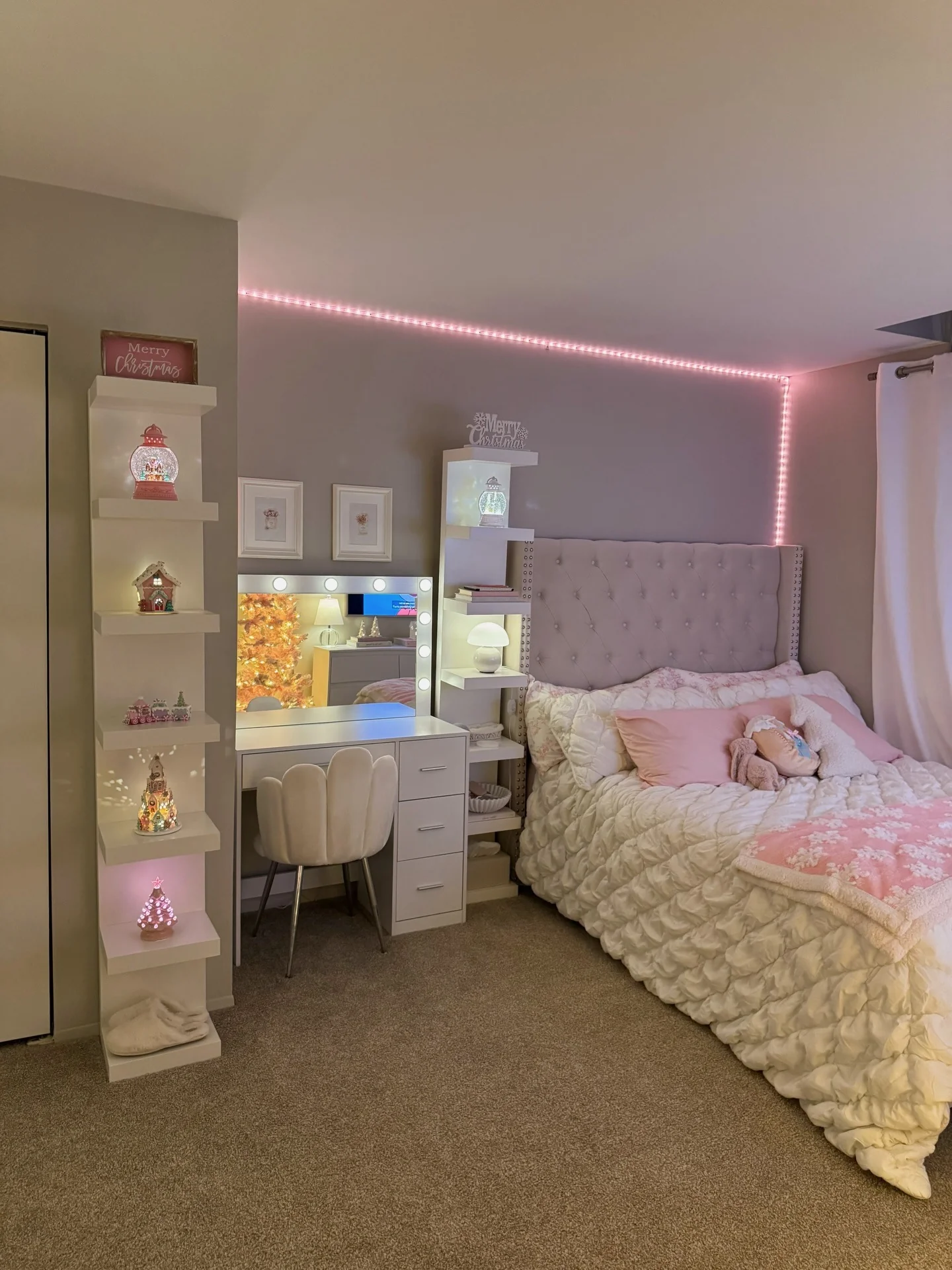 15. Blush and White Bedroom with Soft Glam Touches (Adult Bedroom Ideas)