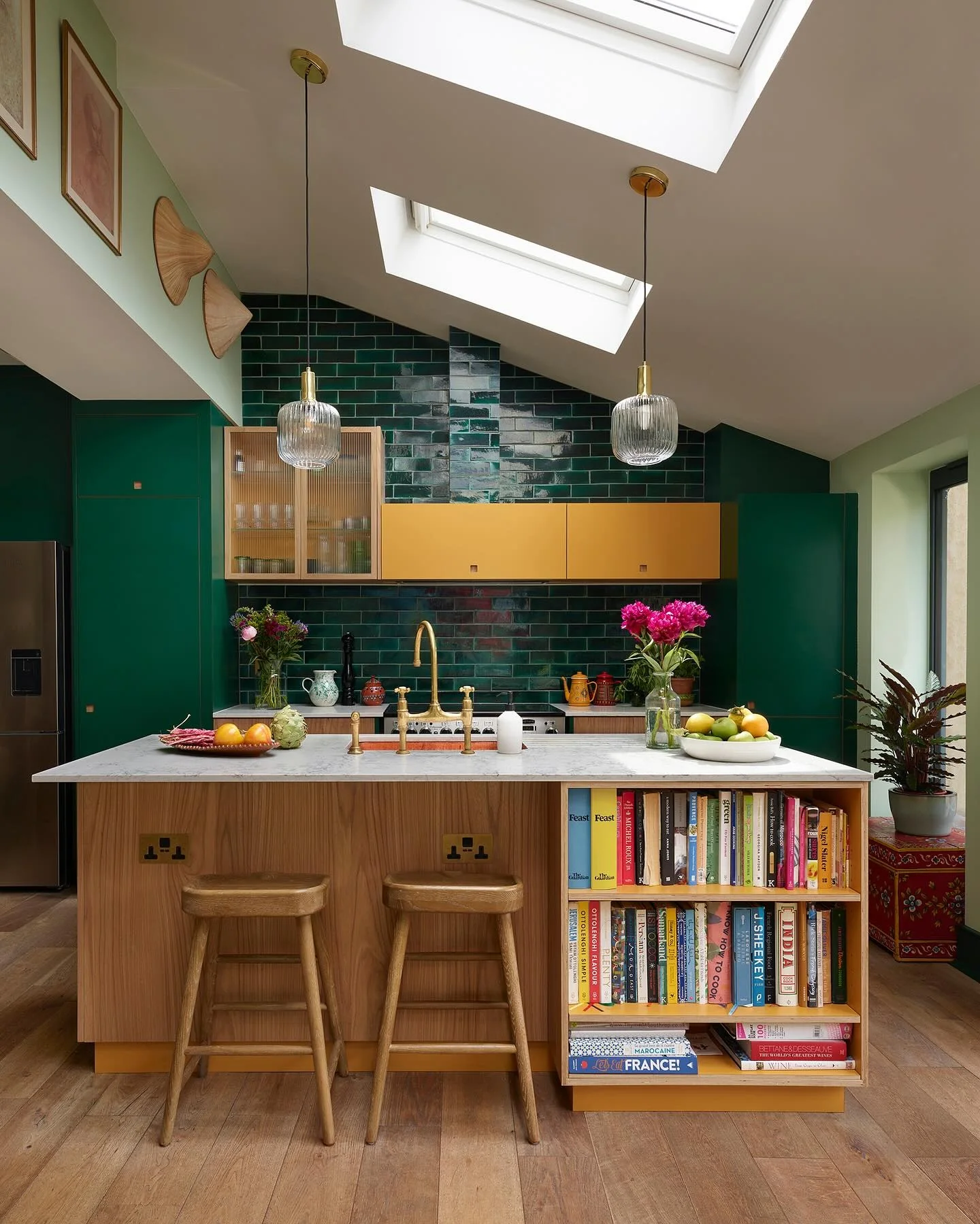 9. Bold Green Tile with Wood Island Feature (Green and Wood Kitchen Ideas)