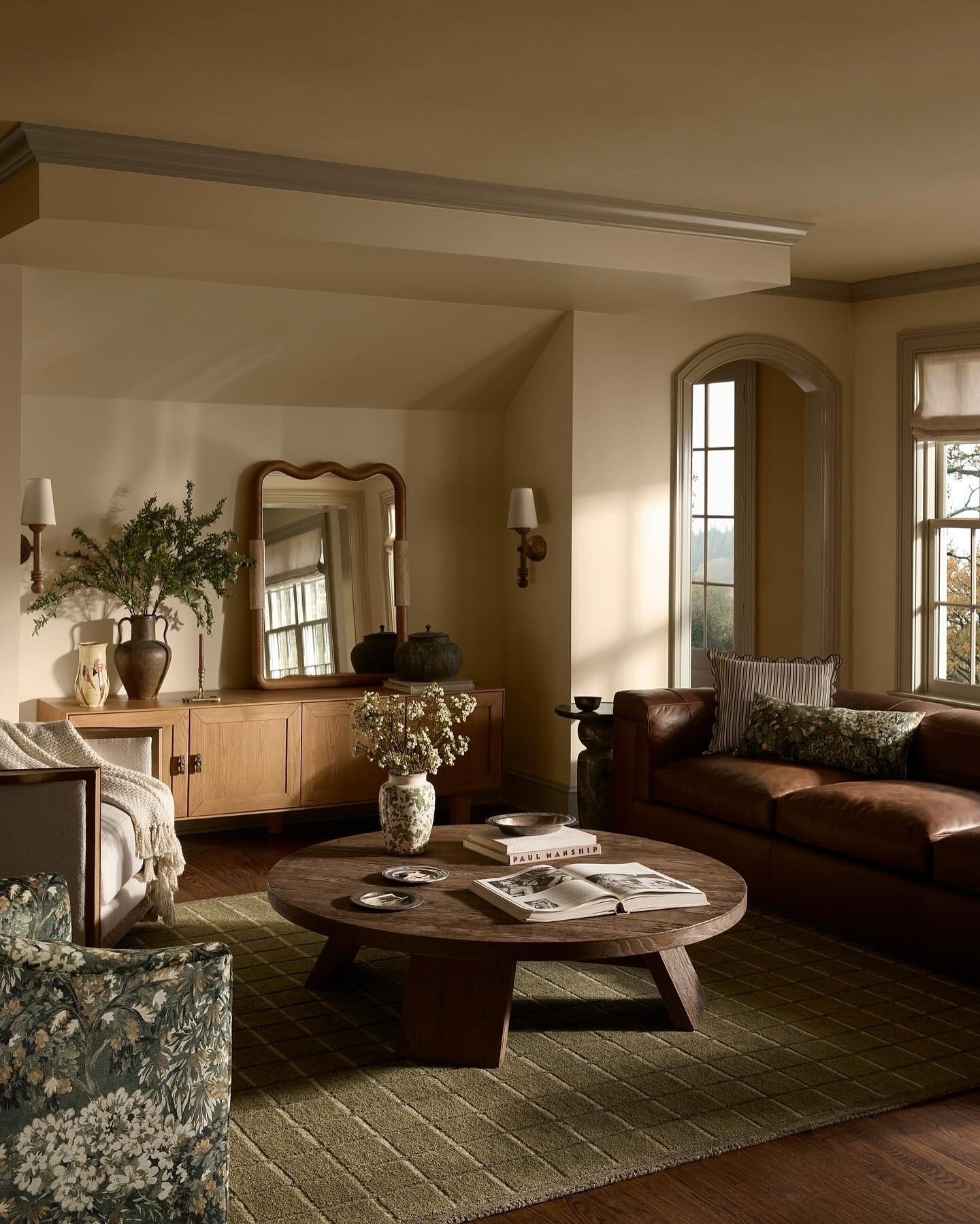 10. Warm Taupe Walls with Rustic Brown Leather (Masculine Living Room Ideas)