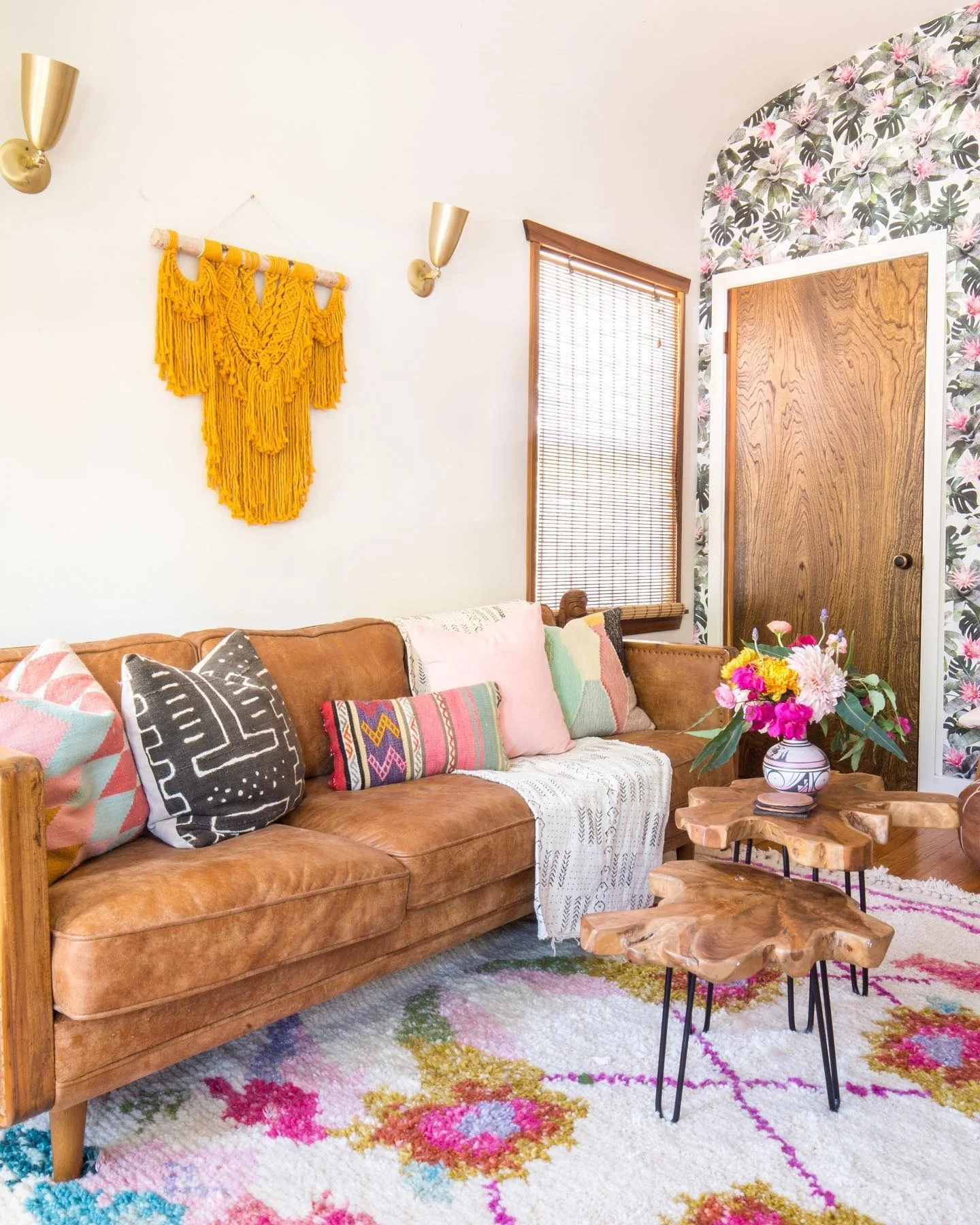 3. Bohemian Warmth with Playful Patterns (Tiny House Living Room Ideas)