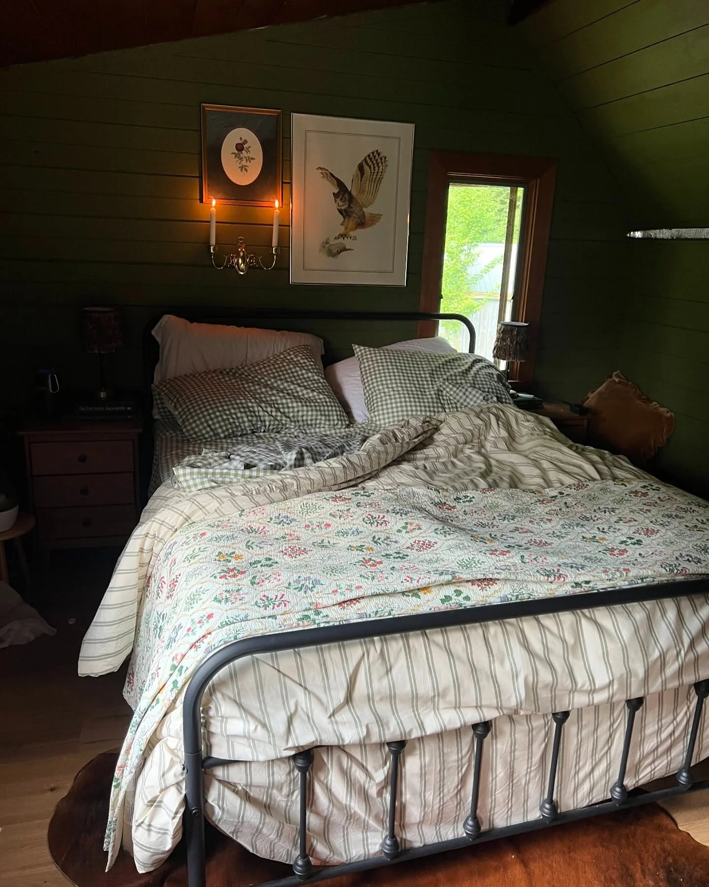 6. Cozy Green Hideaway with Cottage Textures (Cabin Bedroom Ideas)