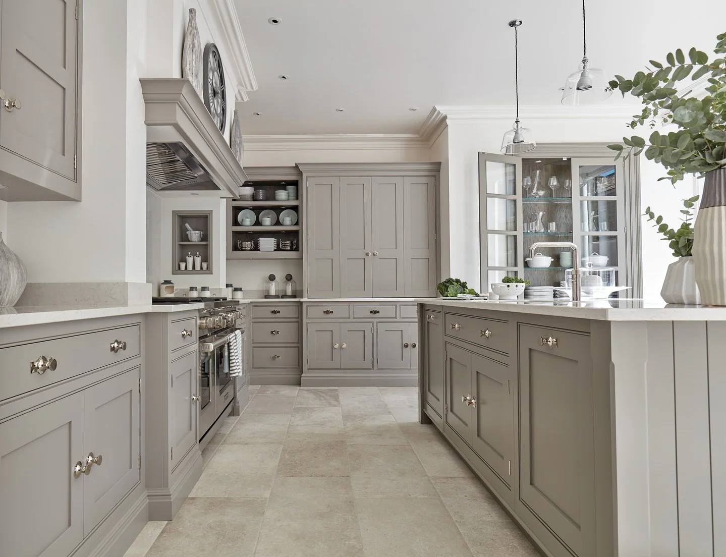 4. Greige Traditional Harmony (Grey Kitchen Ideas)