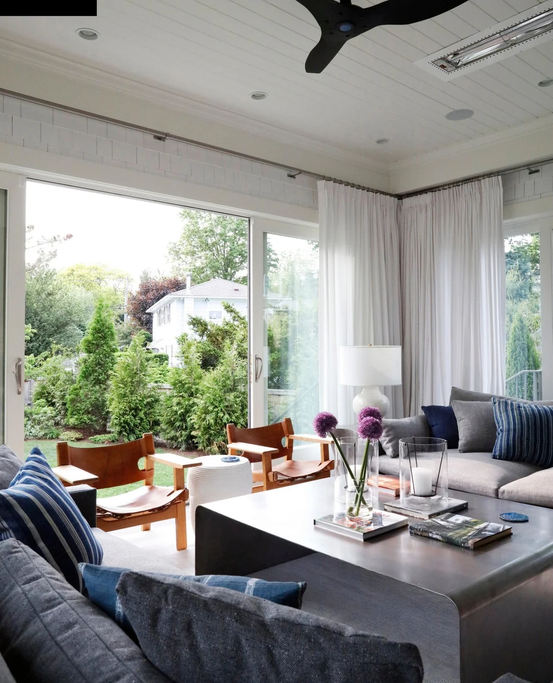 10. Contemporary Garden View Lounge (Open Living Room Ideas)