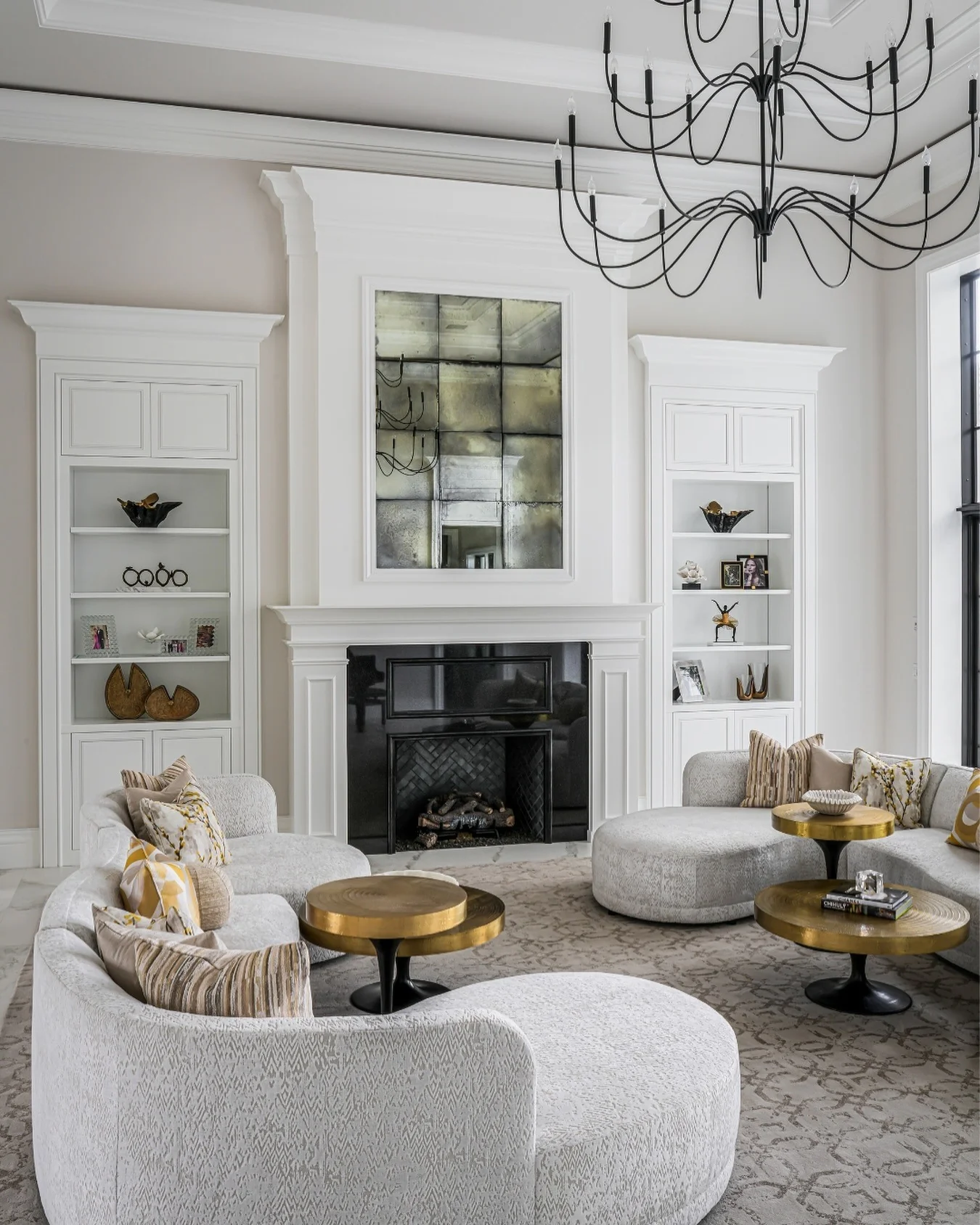 9. Curved Harmony with Gold Highlights (White and Gold Living Room Ideas)