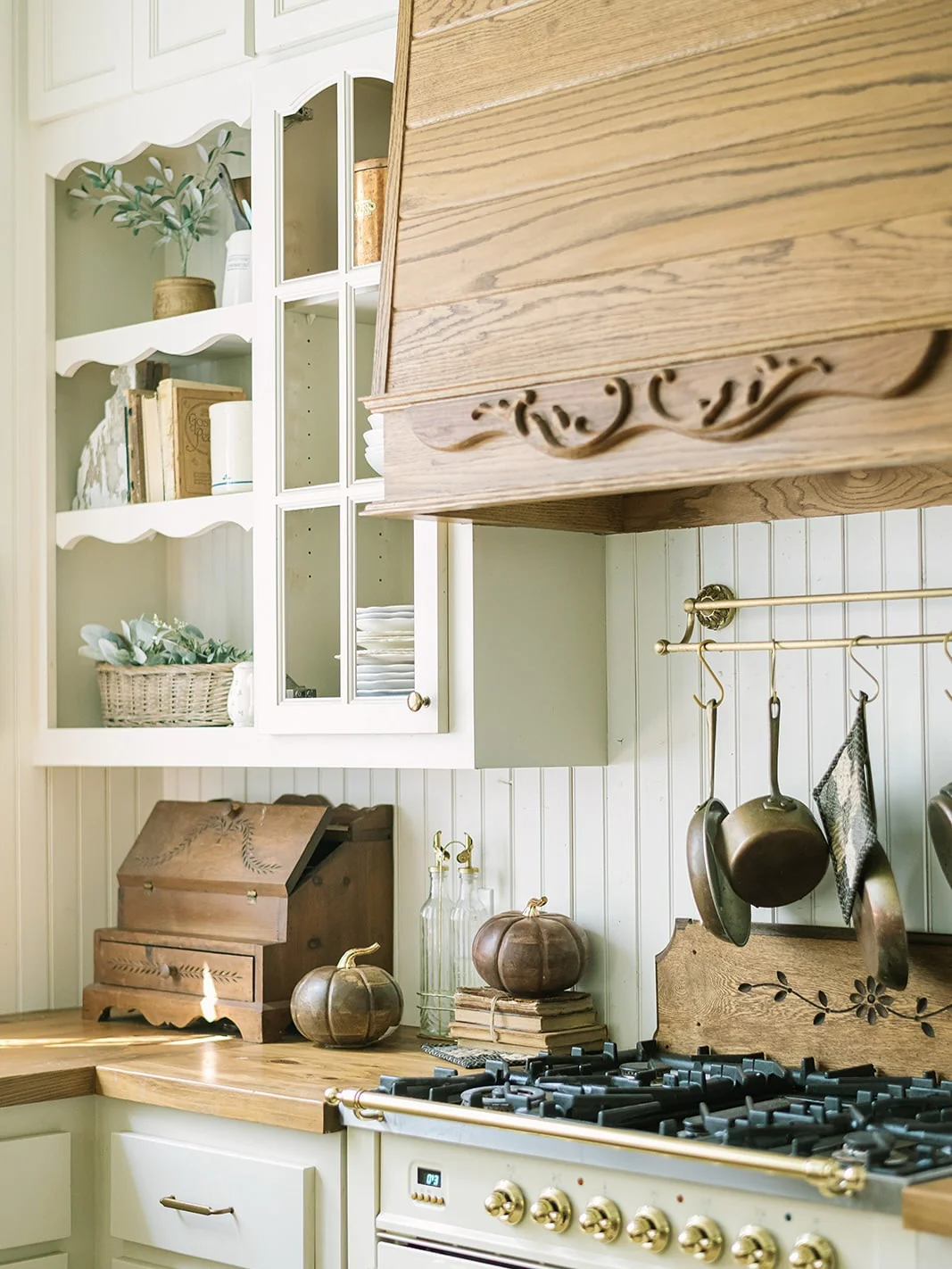 5. Vintage Woodland Elegance (Earth Tones Kitchen Ideas)