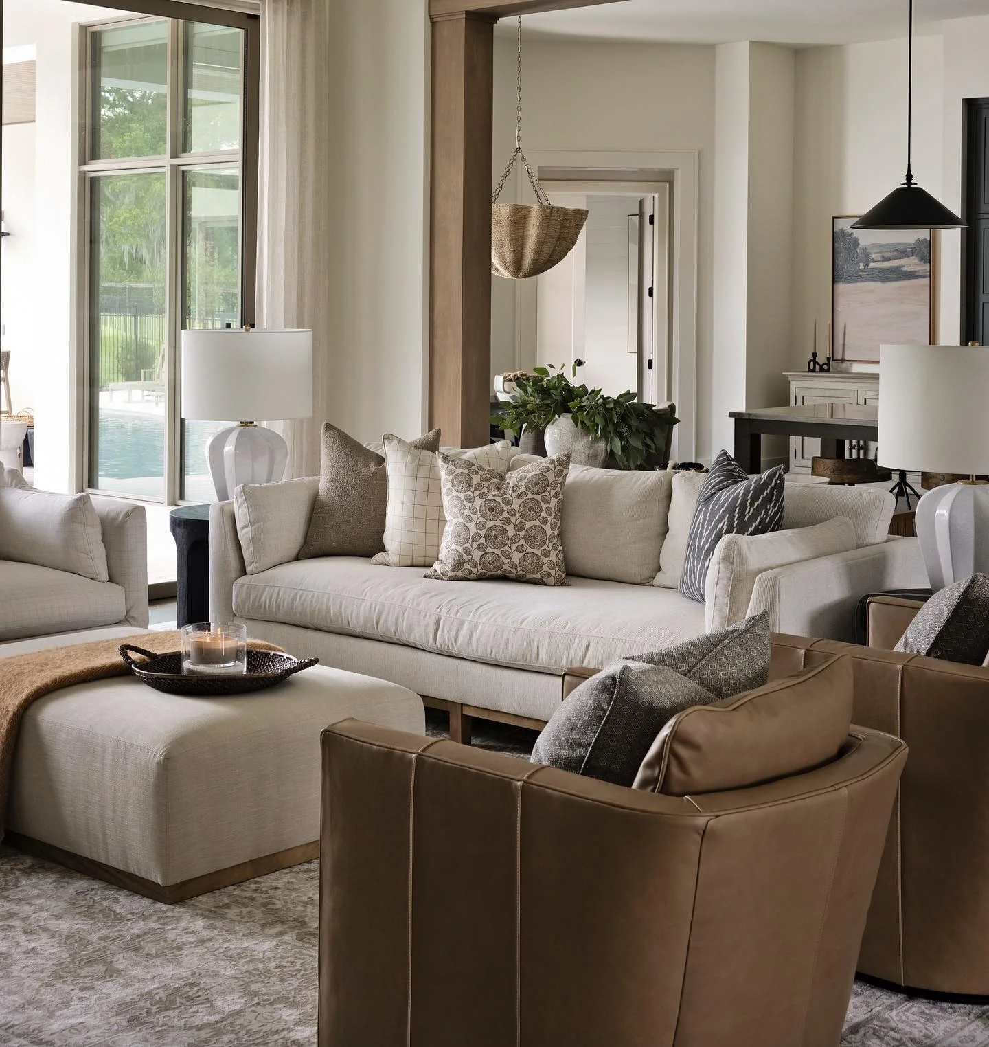 8. Refined Transitional Style (Neutral Living Room Ideas)