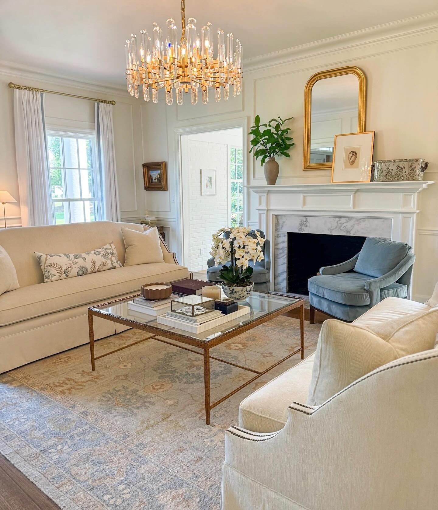 8. Timeless Ivory with Modern Grace (Traditional Living Room Ideas)