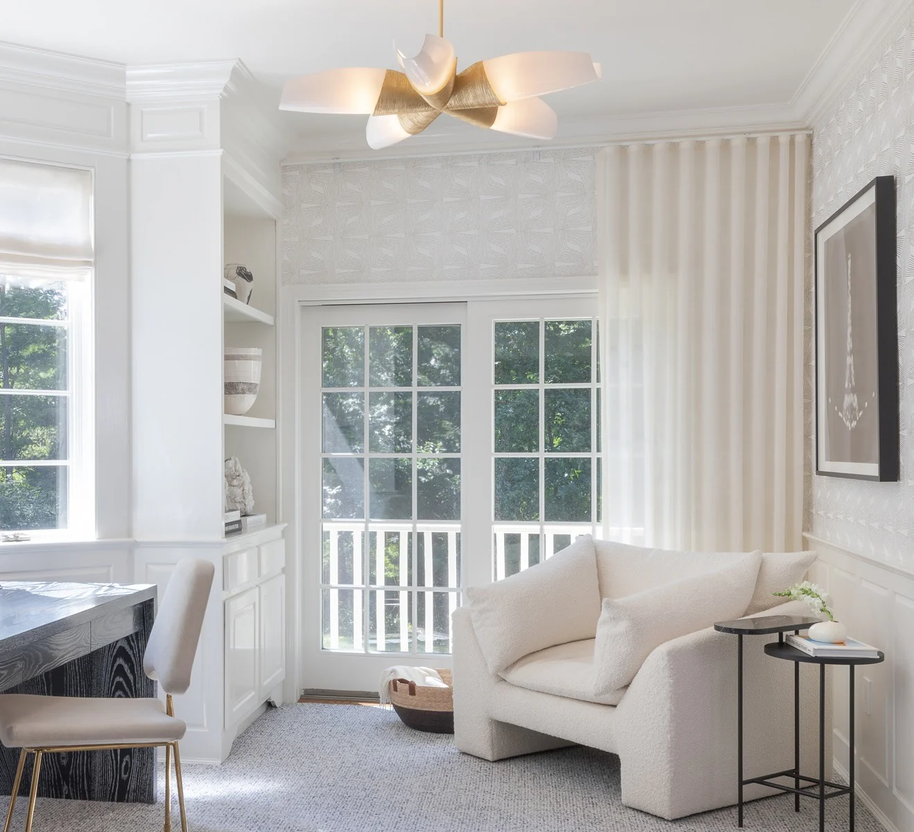 12. All-White Office with Sculptural Lighting and Cozy Texture (Office Ideas for Women)