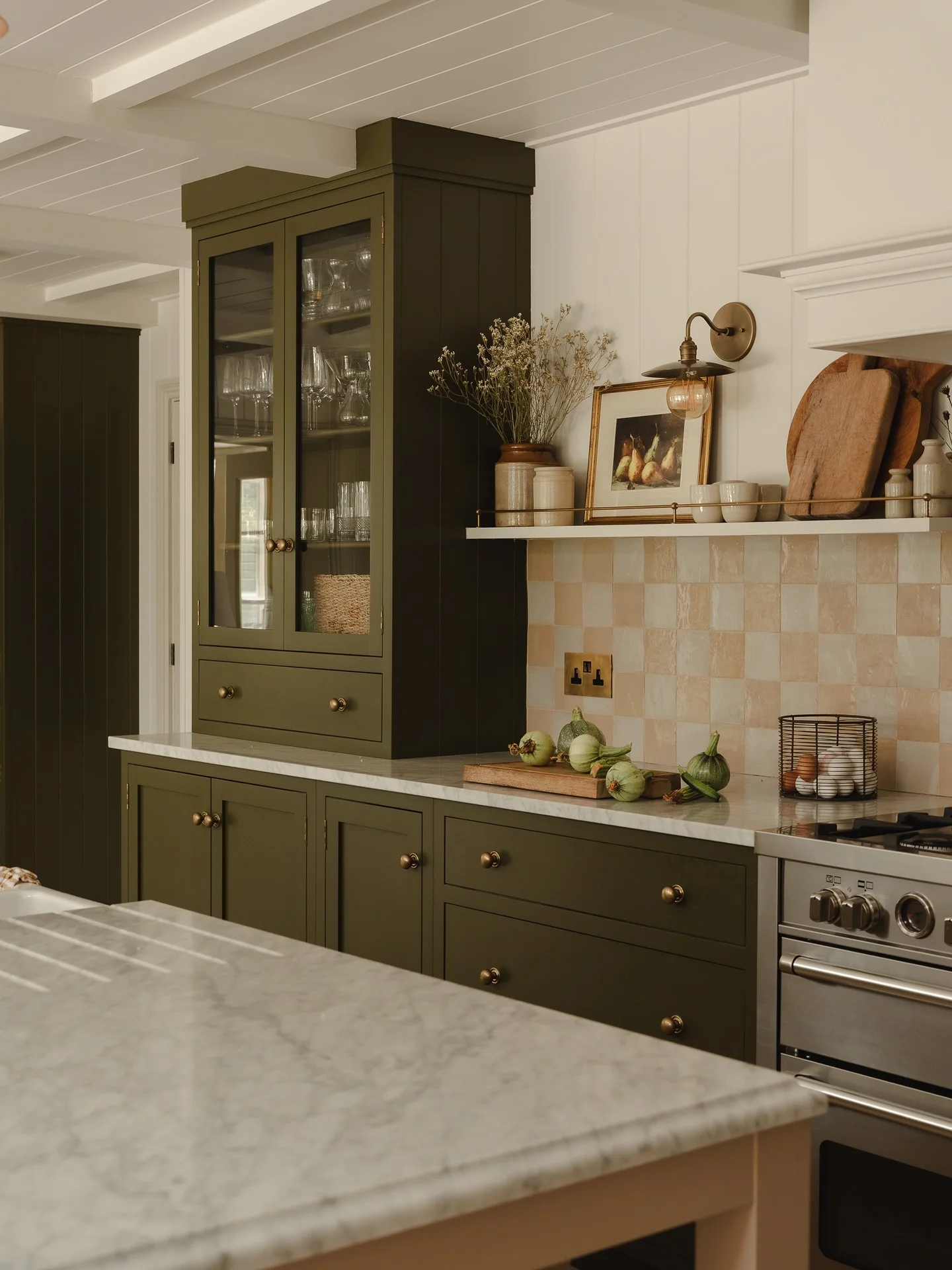 13. Olive Country Charm (Kitchen Color Ideas)