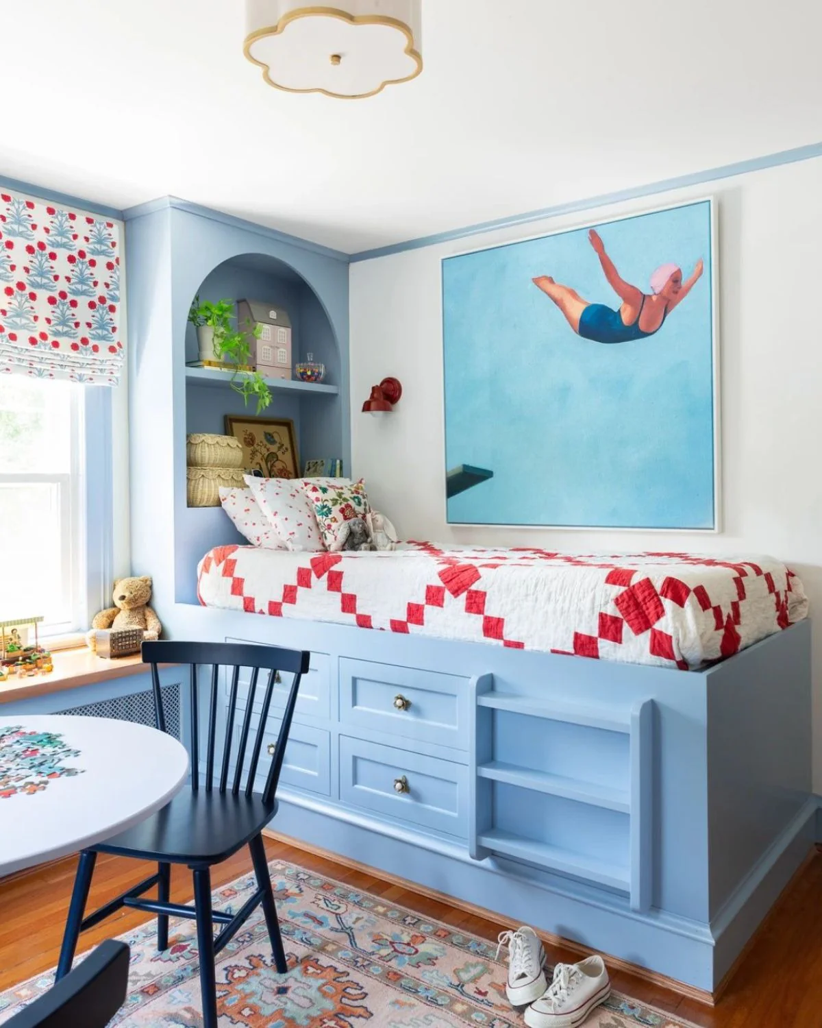 4. Sky Blue Structure (Little Bedroom Ideas)