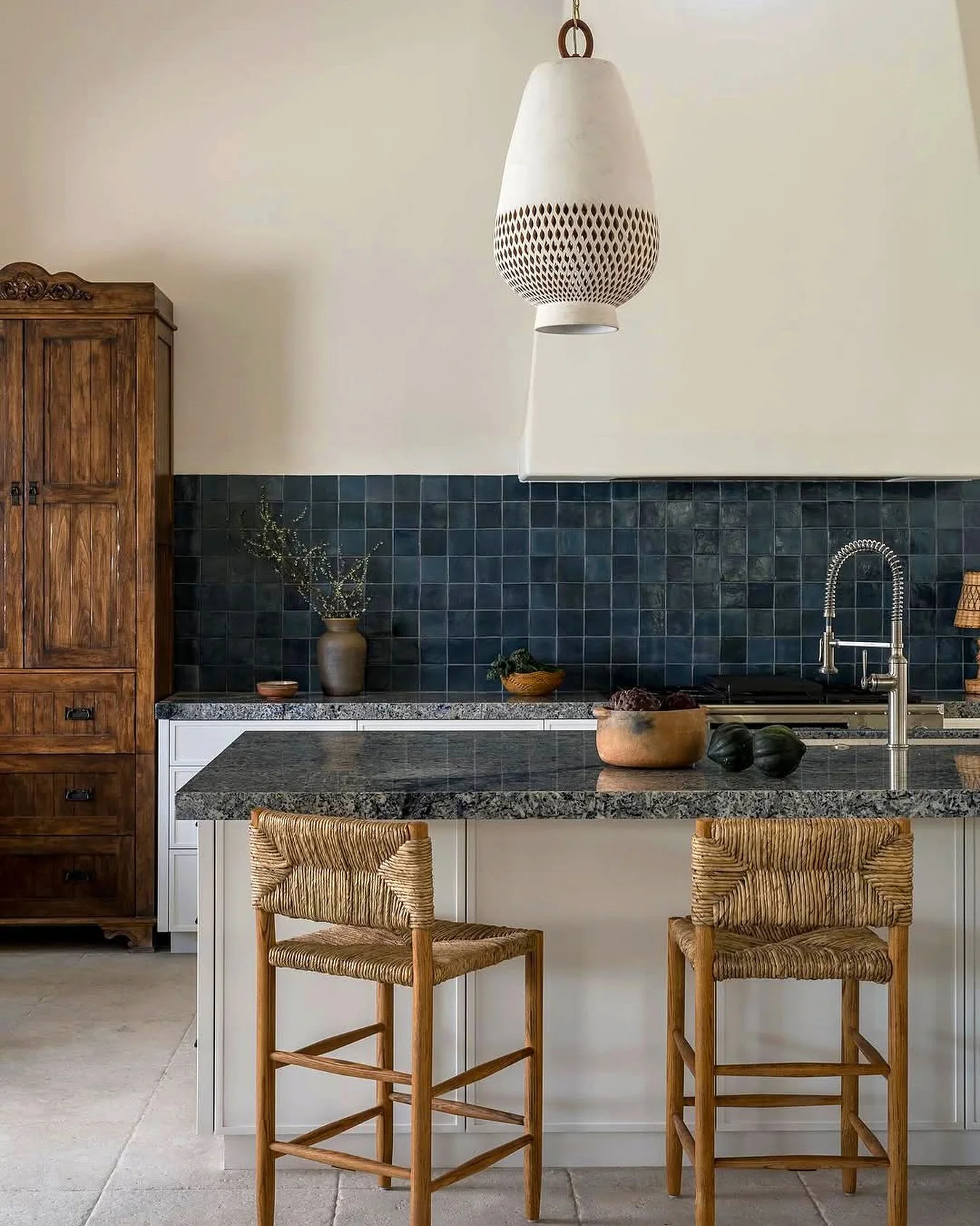 12. Moody Blue Contrast (Backsplash Ideas for White Kitchen)