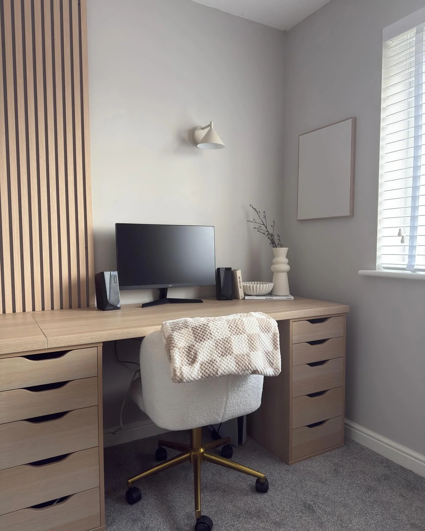 5. Scandinavian-Inspired Simplicity (Simple Office Ideas)