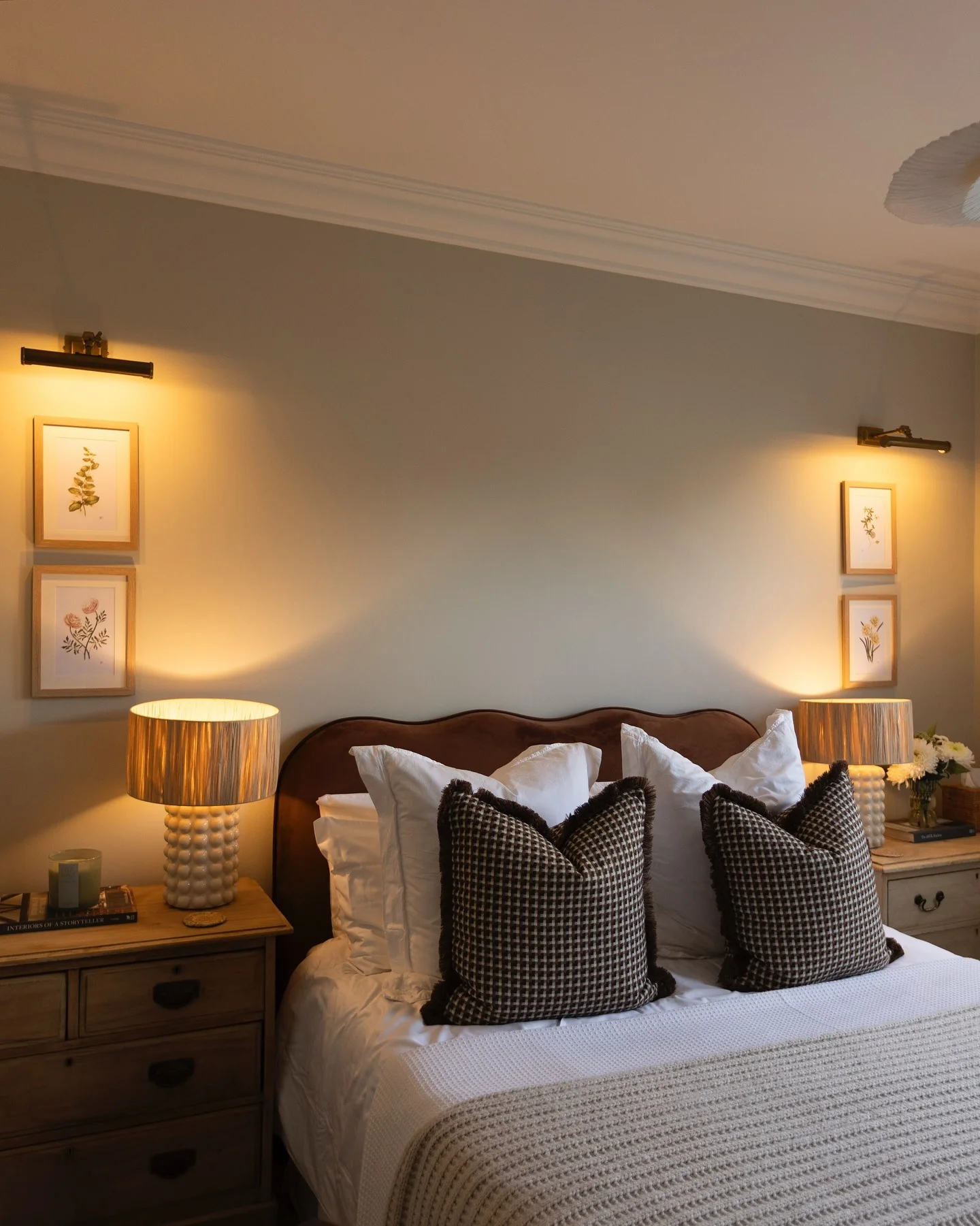 8. Warm Light with Textured Browns (Blank Wall Bedroom Ideas)