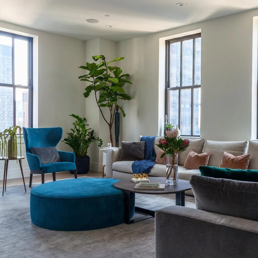 10. Chic Contrast with Teal and Gray (Gray and Blue Living Room Ideas)