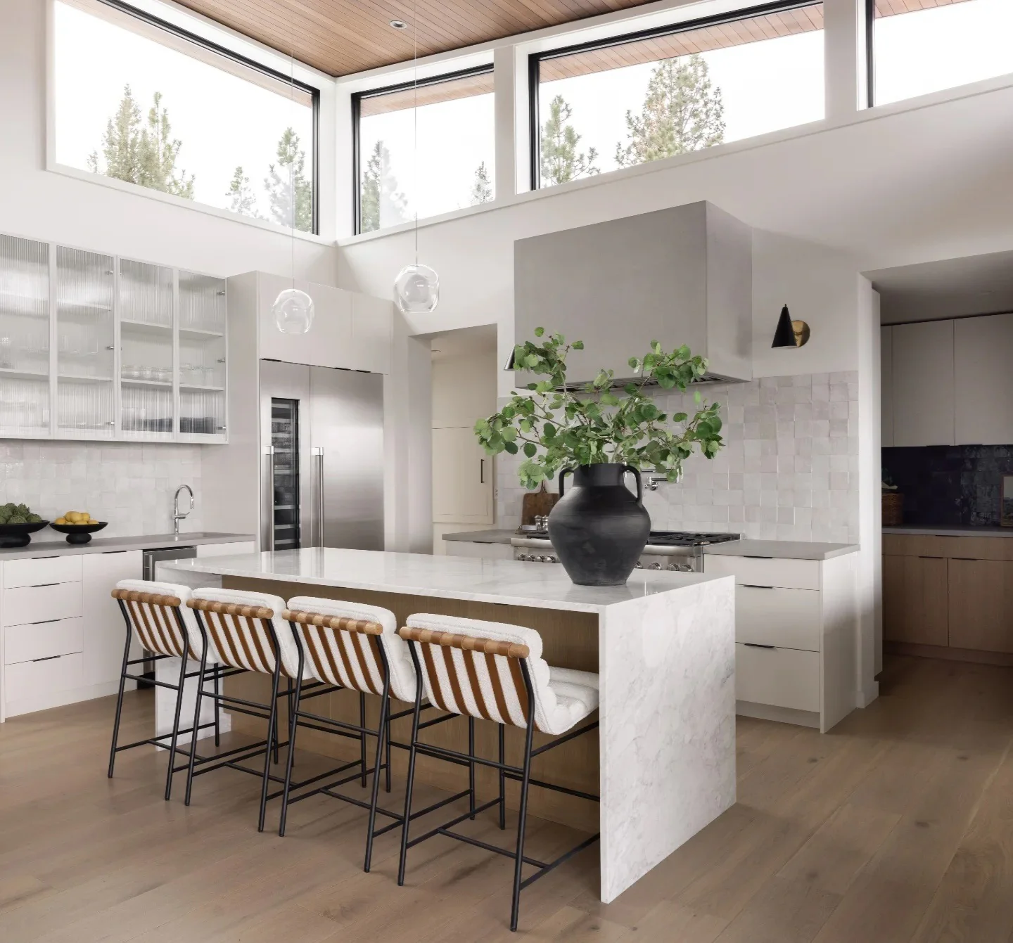 5. Modern Edge with Black Accents (Kitchen Centerpiece Ideas)