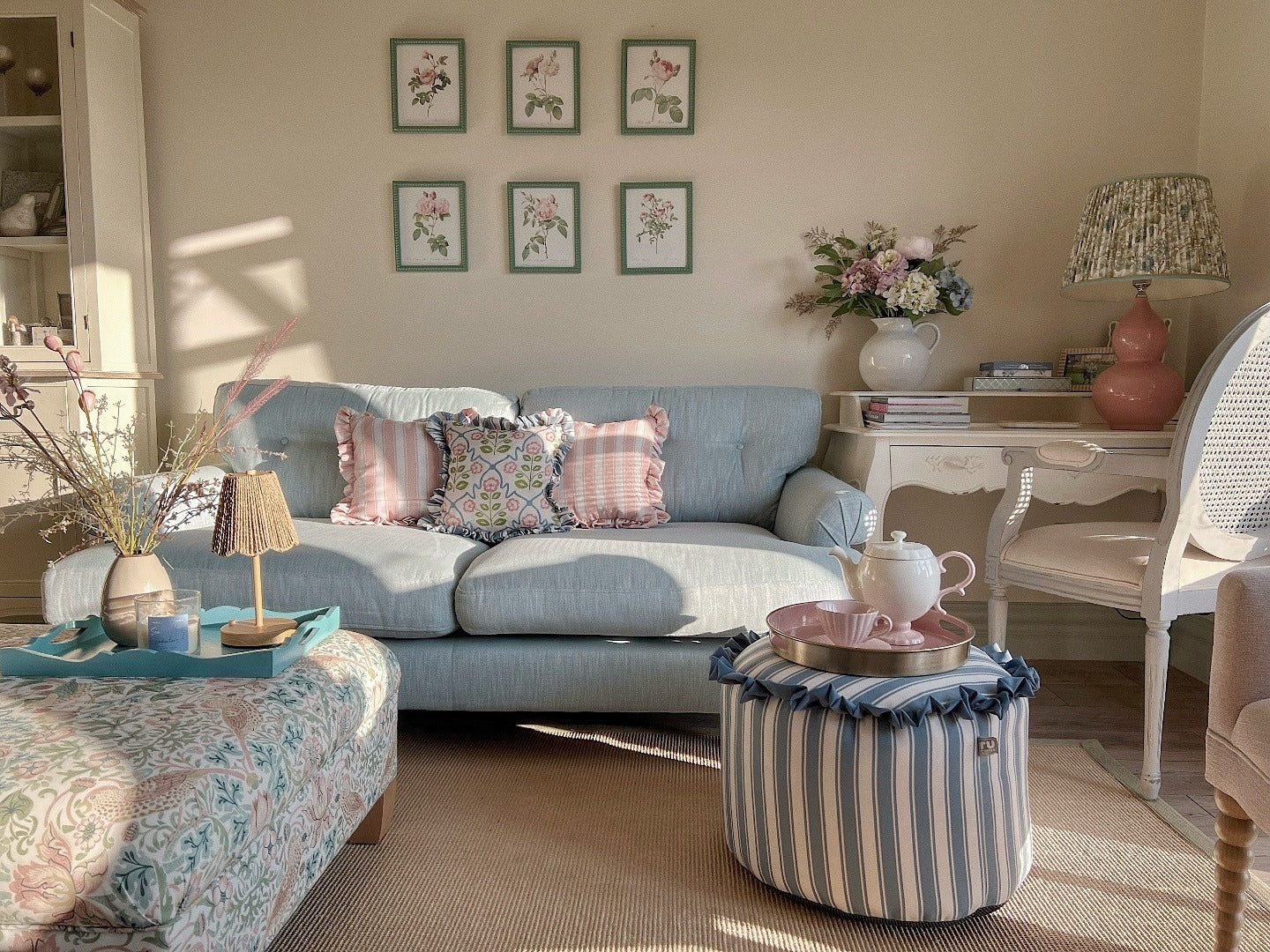 5. Pastel Coastal Comfort (Beachy Living Room Ideas)