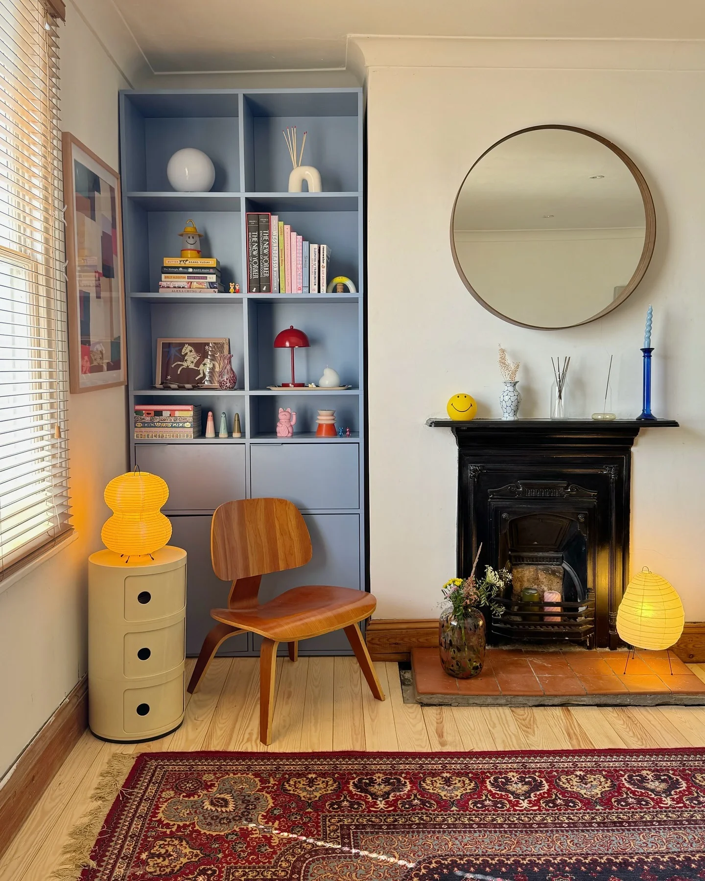 2. Eclectic Retro Charm (Living Room Corner Ideas)