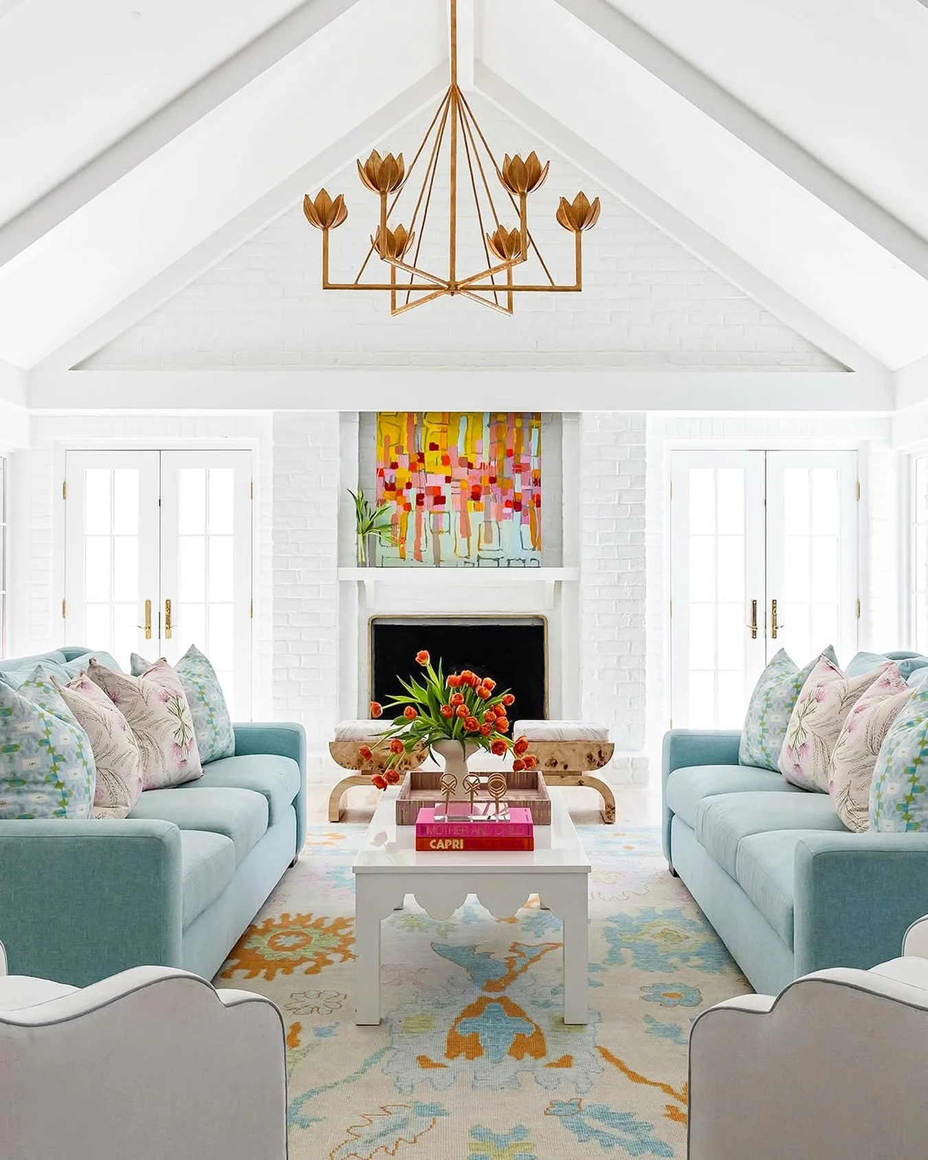 16. Playful Color with Modern Symmetry (Classy Living Room Ideas)