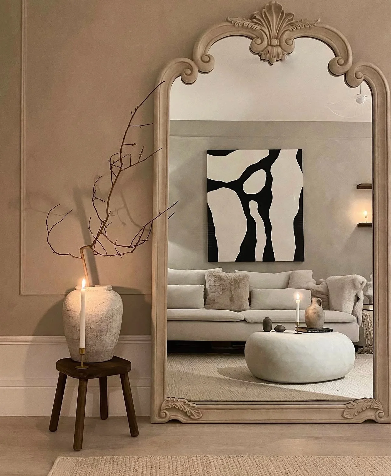 10. Classic Statement with Floor Mirror Grandeur (Mirrors in Living Room Ideas)