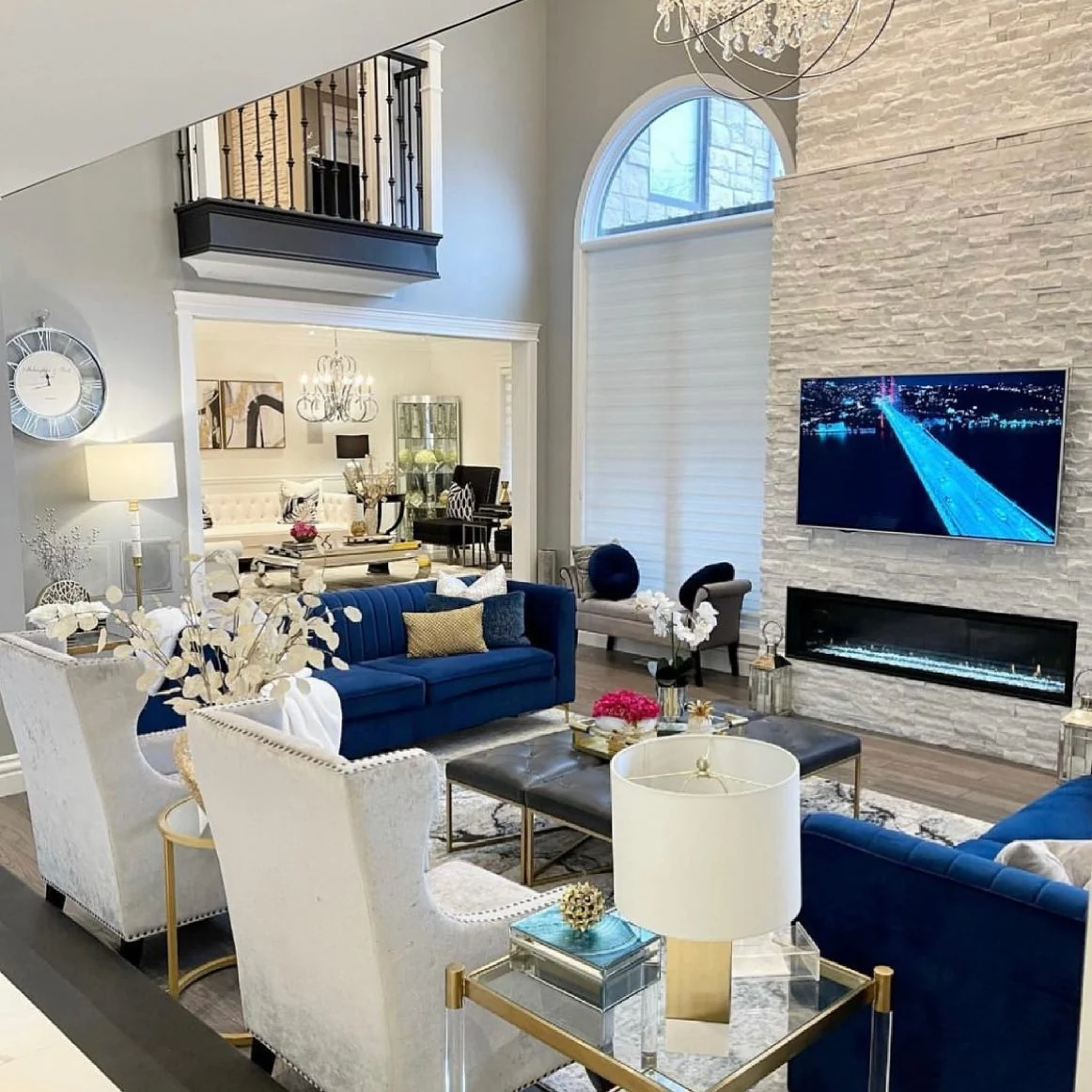 7. Contemporary Glam with Navy and Gold (Glam Living Room Ideas)