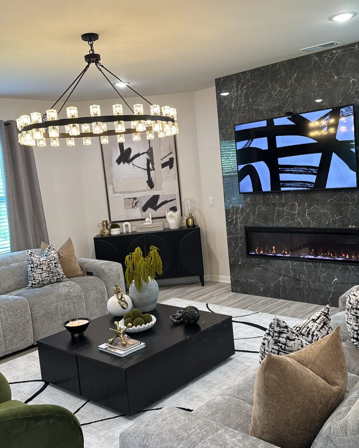 11. Modern Grey with Sculptural Drama and Gold Accent Lighting (Grey and Gold Living Room Ideas)