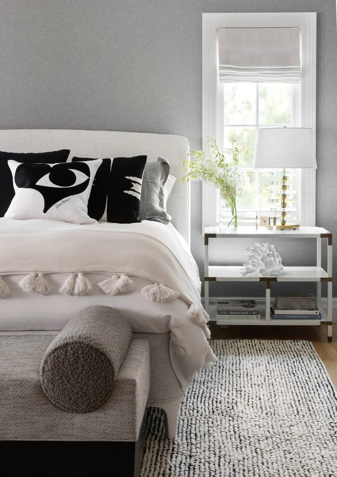 12. Modern Art Motif in a Soft Gray Setting (Gray Wall Bedroom Ideas)